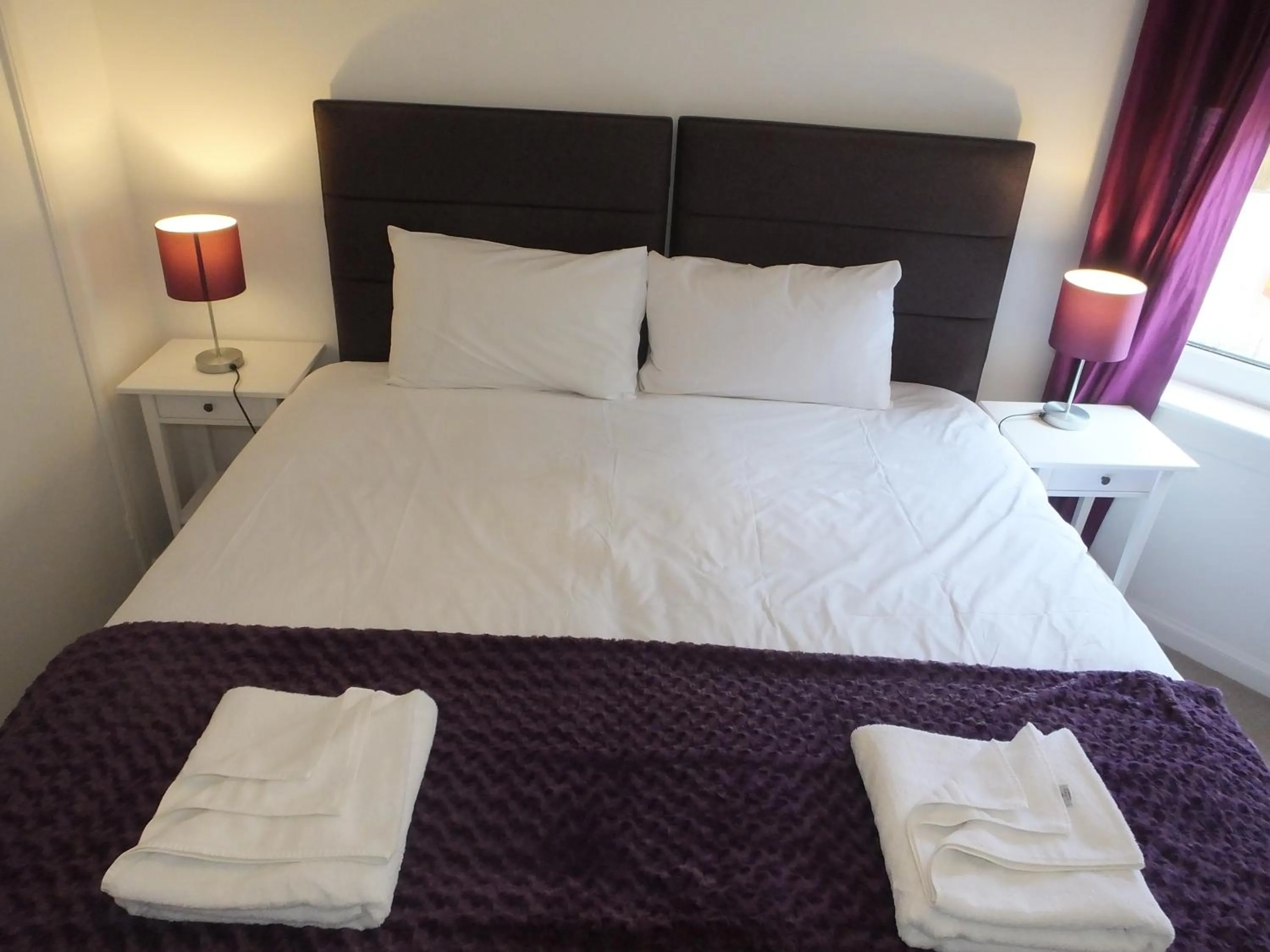 Bedroom, Bed in Lochrin Apartments by Edinburgh City Apartments