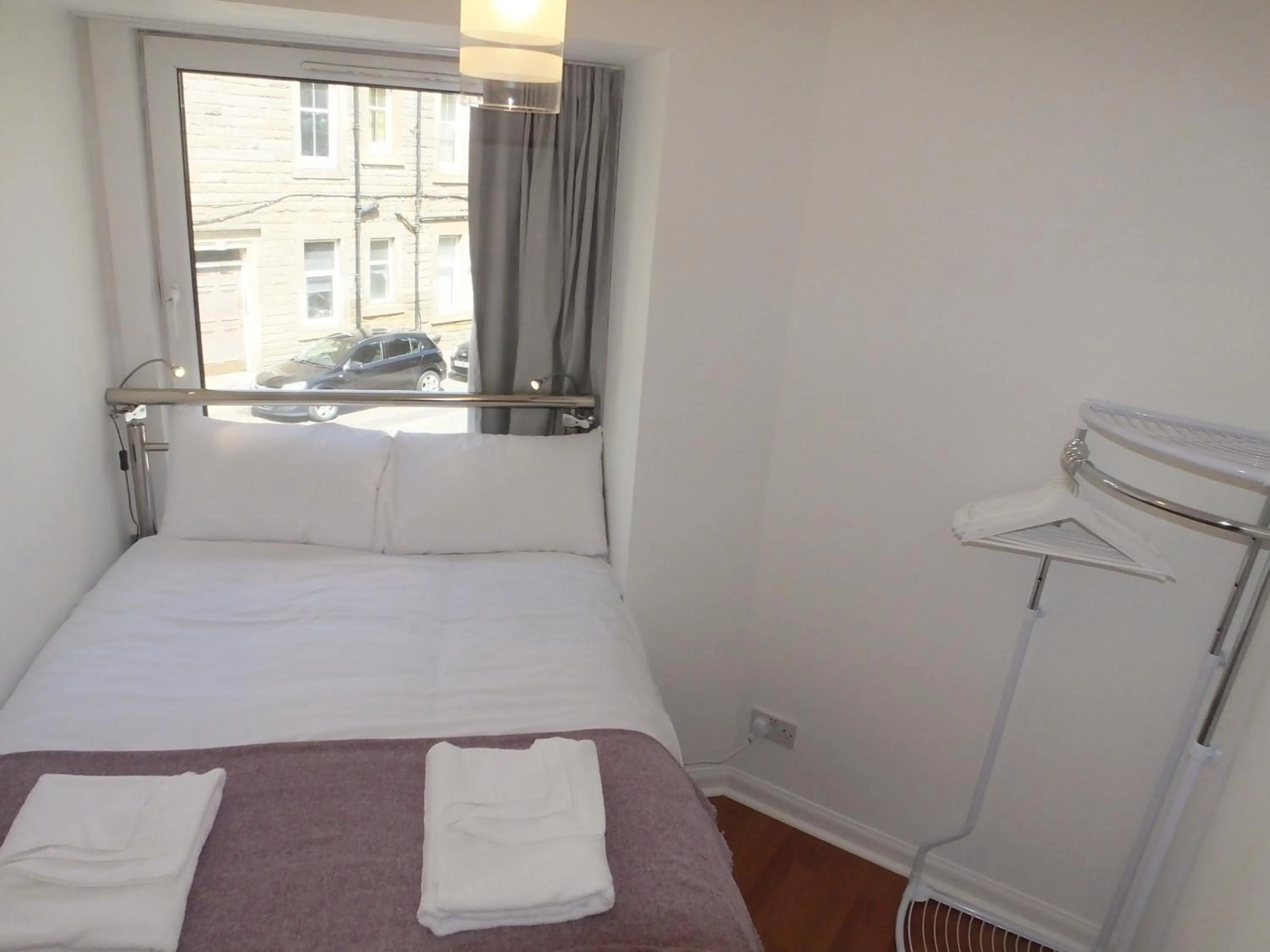 Bedroom, Bed in Lochrin Apartments by Edinburgh City Apartments