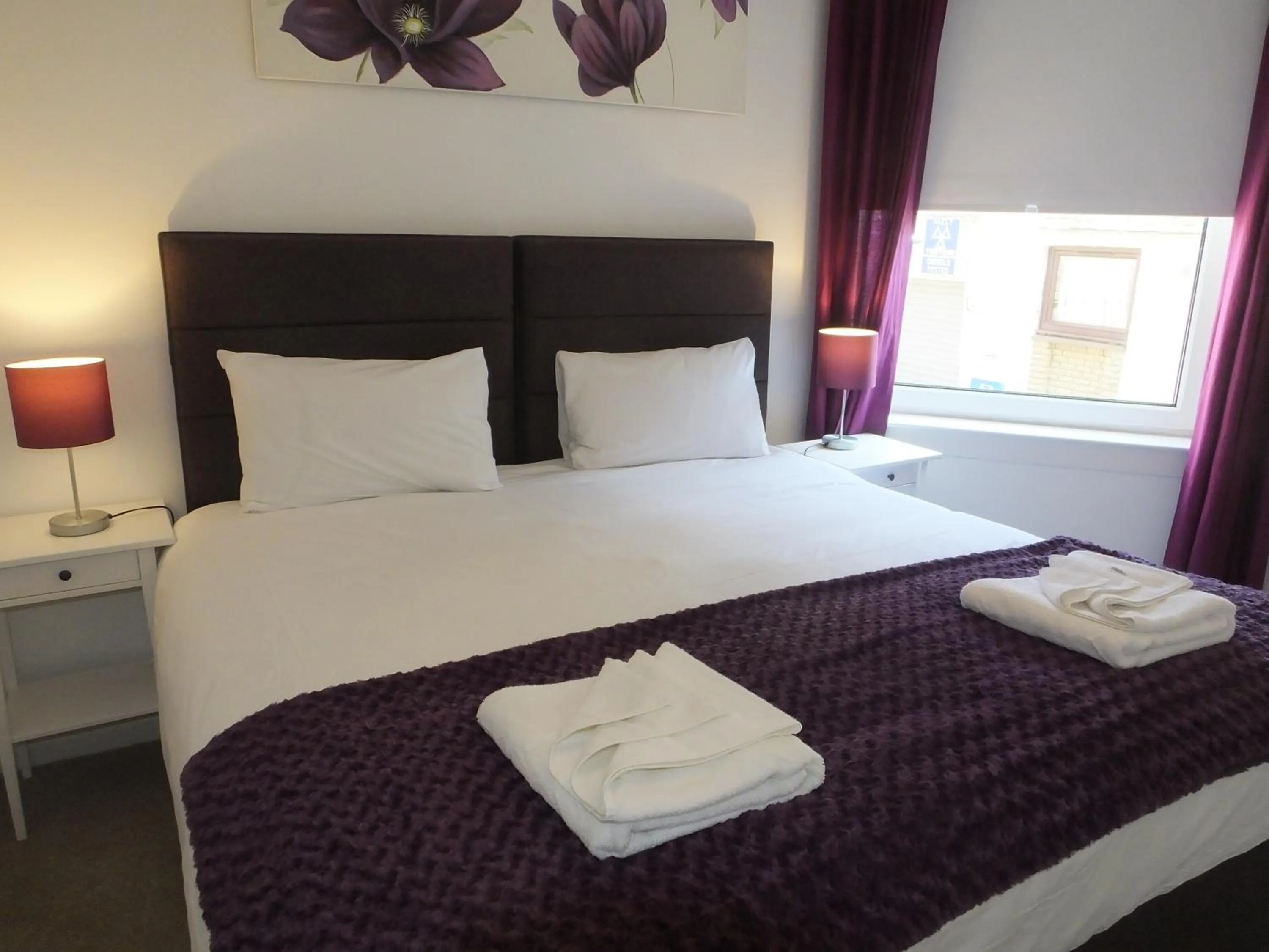 Bedroom, Bed in Lochrin Apartments by Edinburgh City Apartments