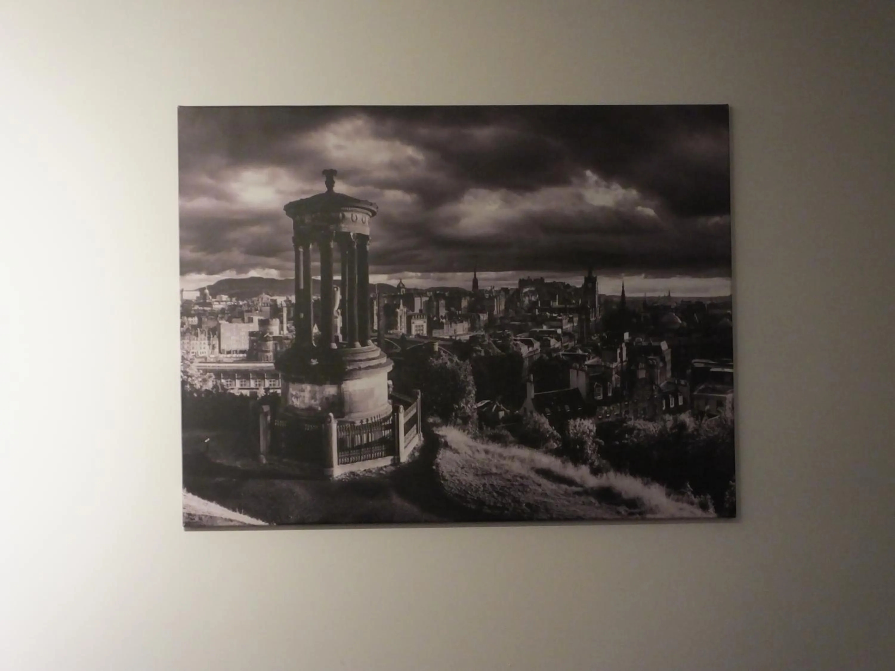 Decorative detail in Lochrin Apartments by Edinburgh City Apartments