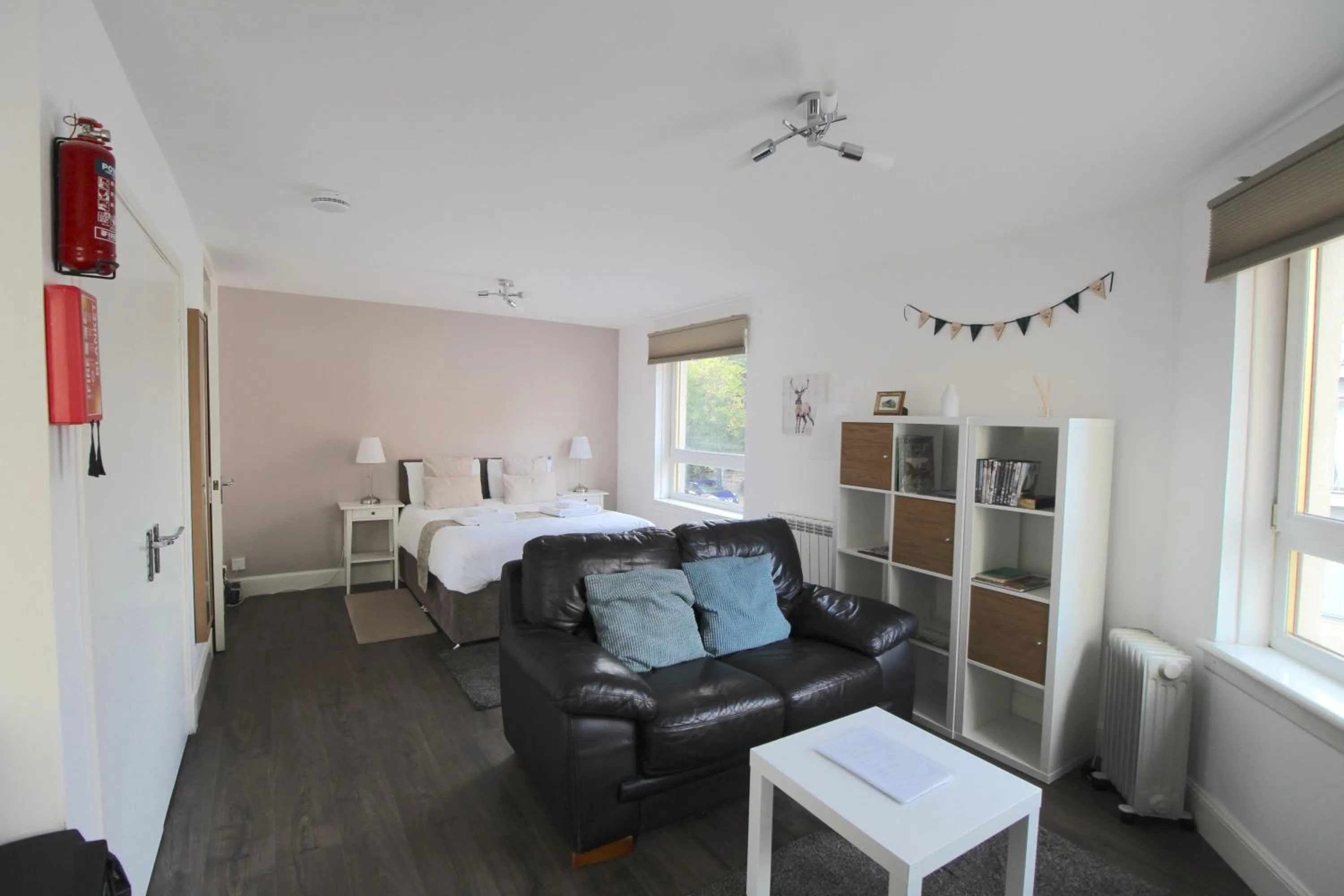 Living room in Lochrin Apartments by Edinburgh City Apartments