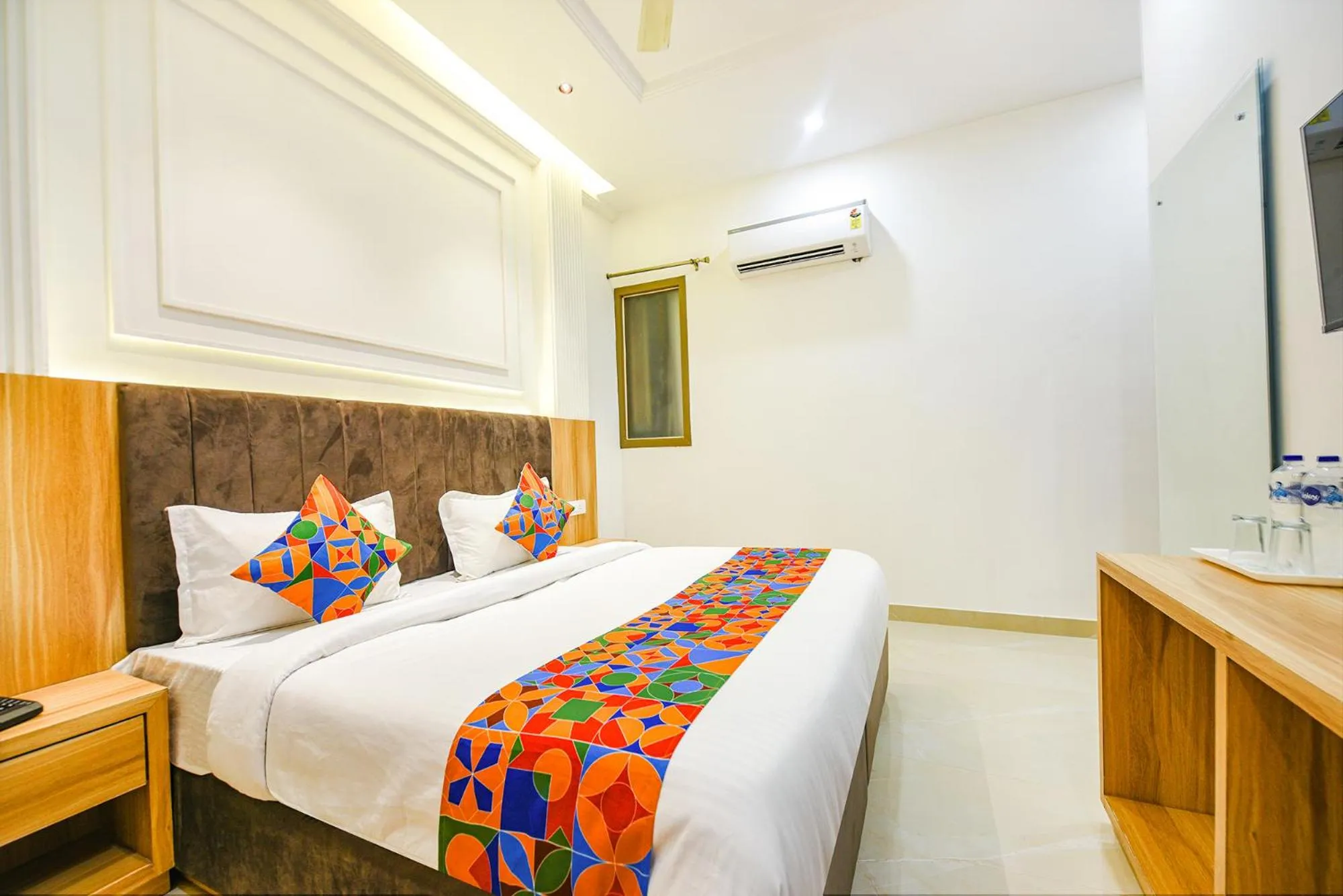 Bed in FabHotel Midway