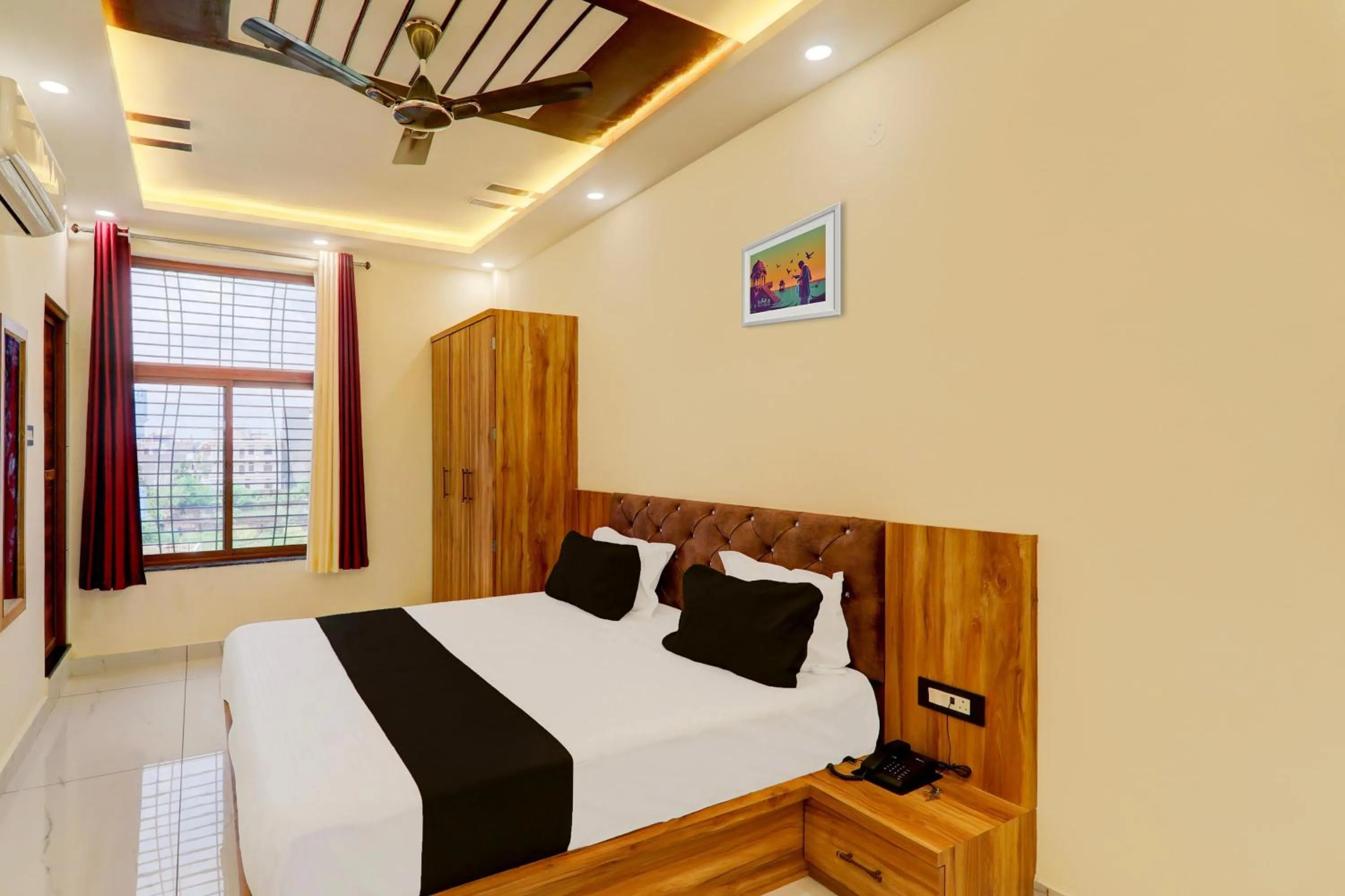 Bedroom, Bed in Super Hotel O Manyam Palace