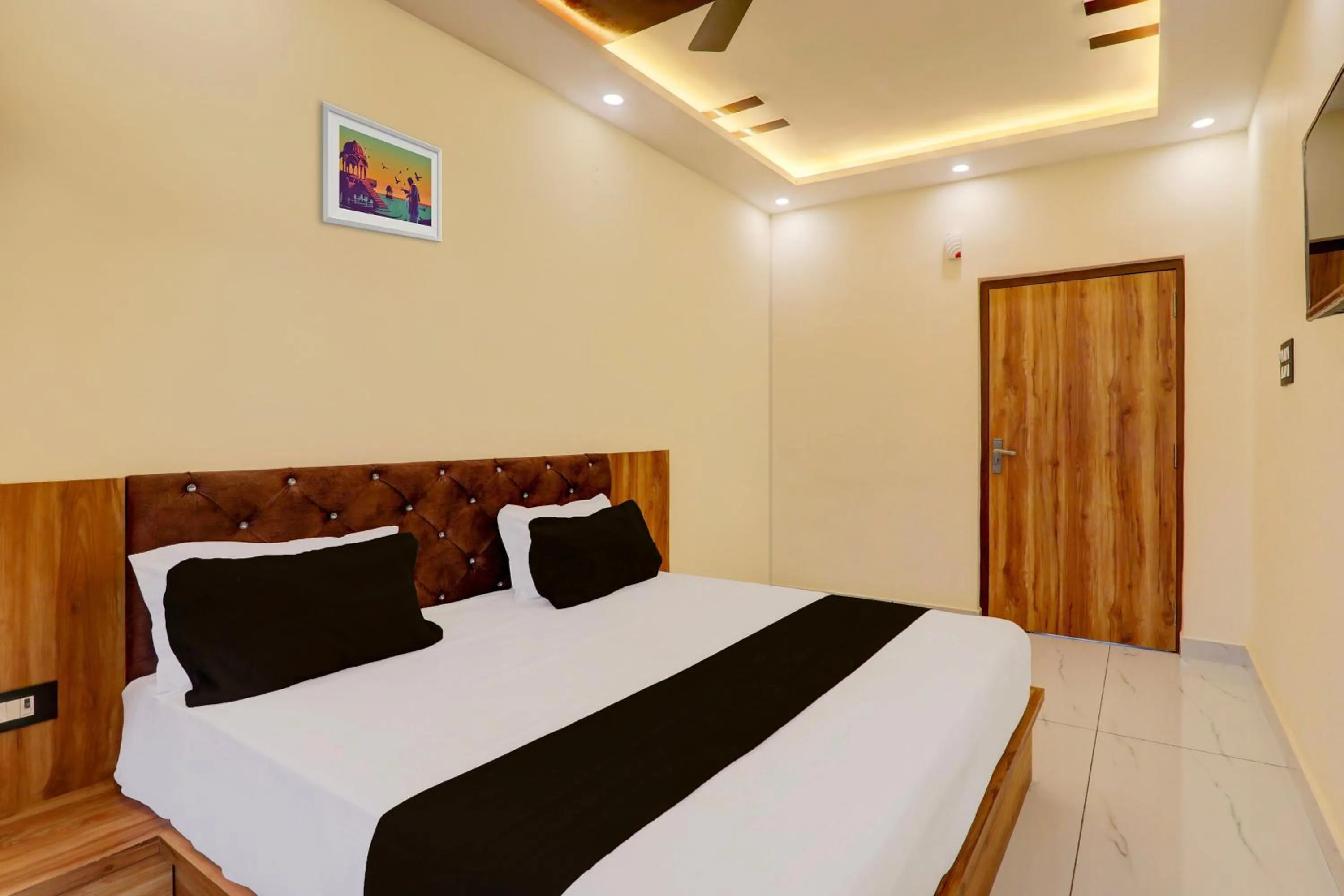 Bedroom, Bed in Super Hotel O Manyam Palace