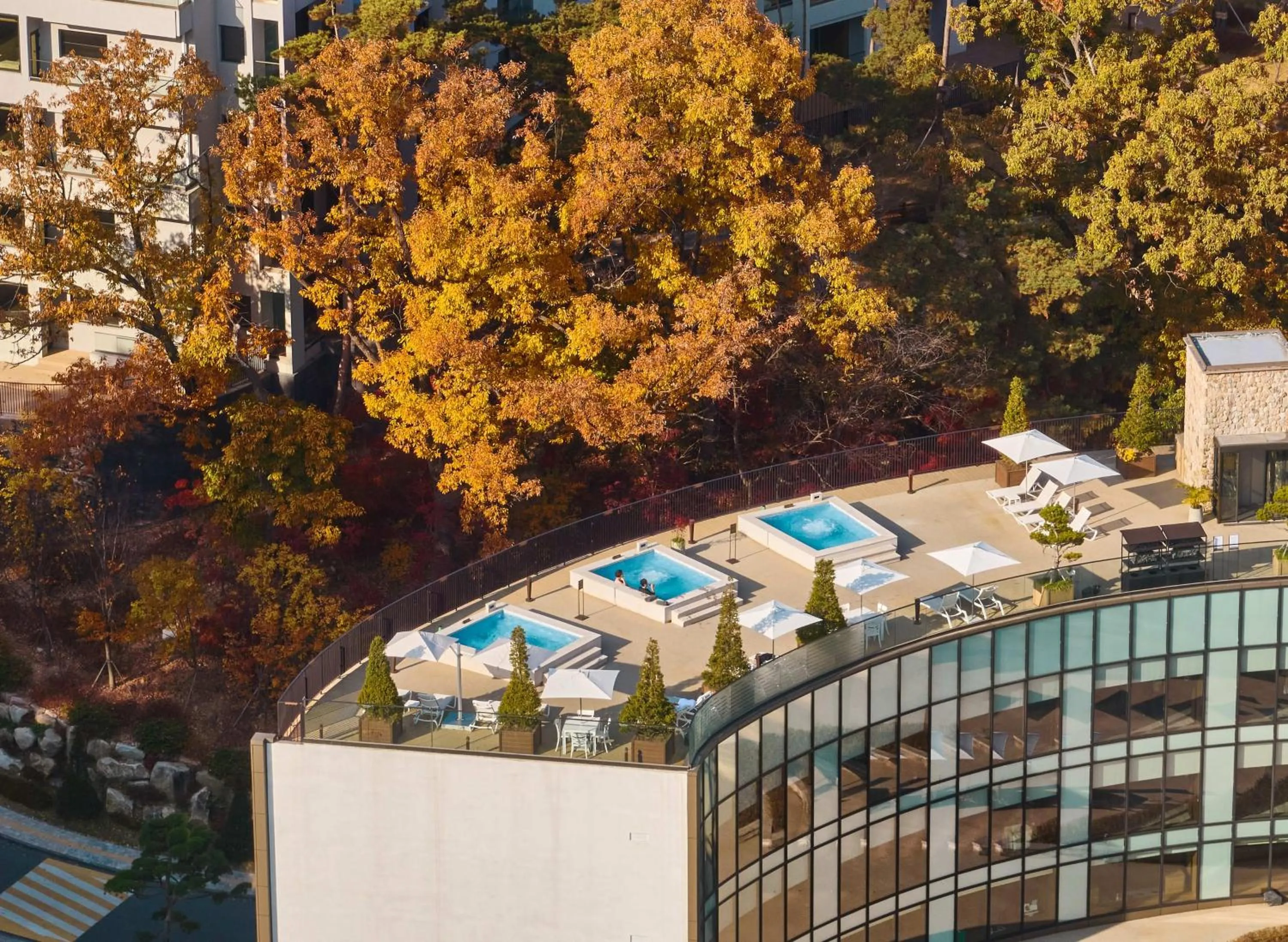 Property building in Paraspara Seoul