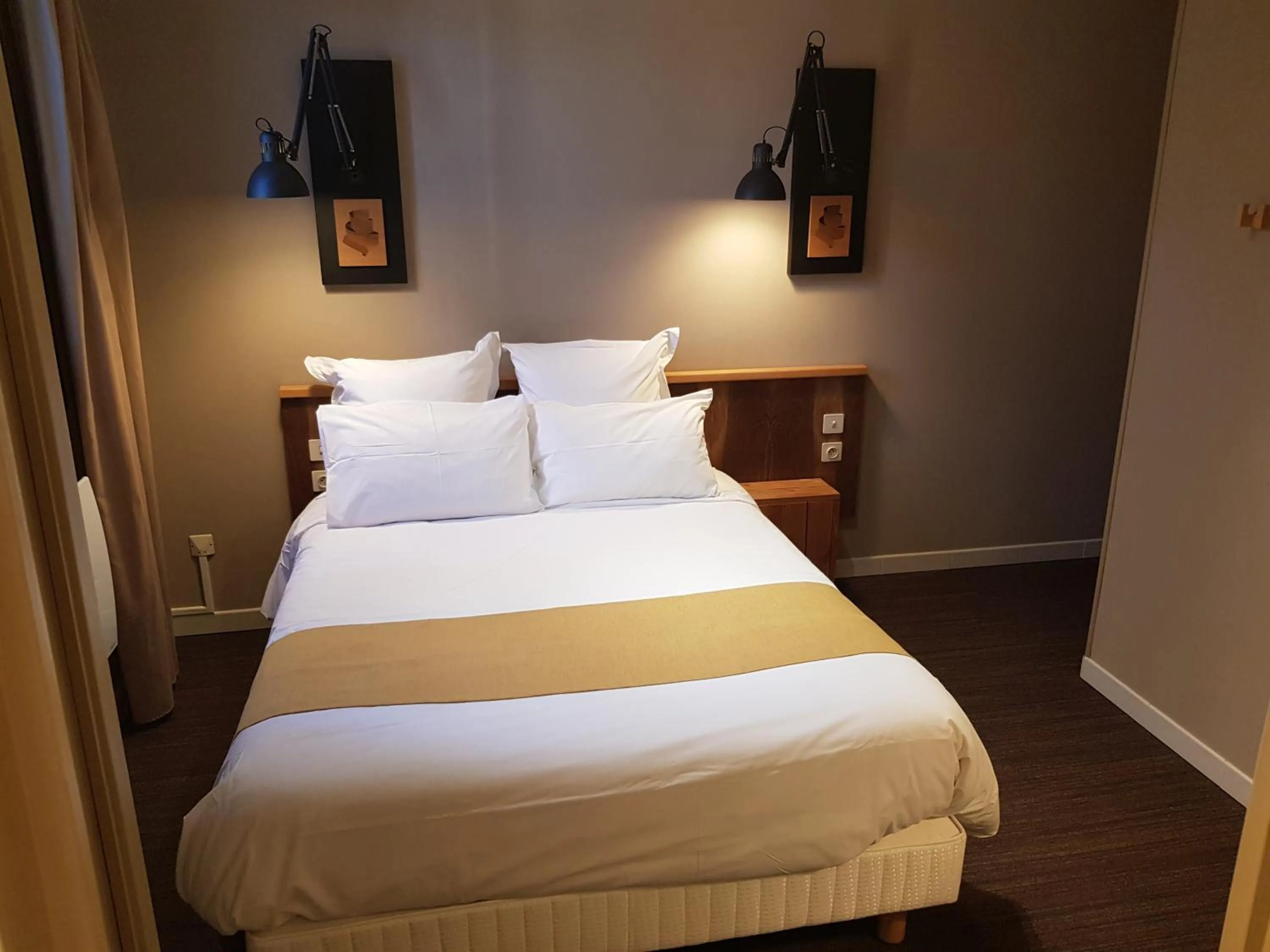 Bedroom, Bed in Résidence L'Atelier