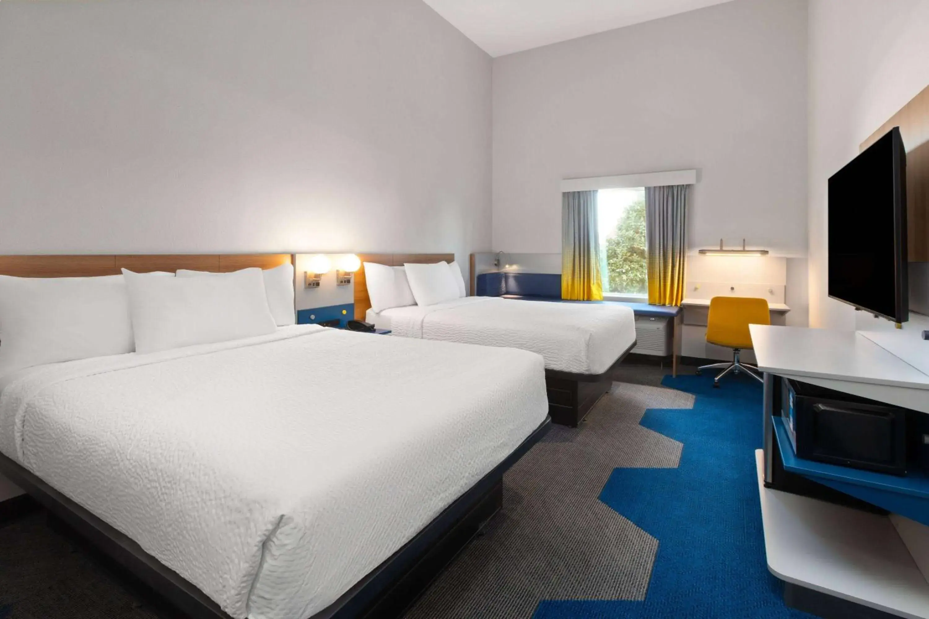 Photo of the whole room, Bed in Microtel Inn & Suites by Wyndham Olive Branch Photo of the whole room, Bed in Microtel Inn & Suites by Wyndham Olive Branch