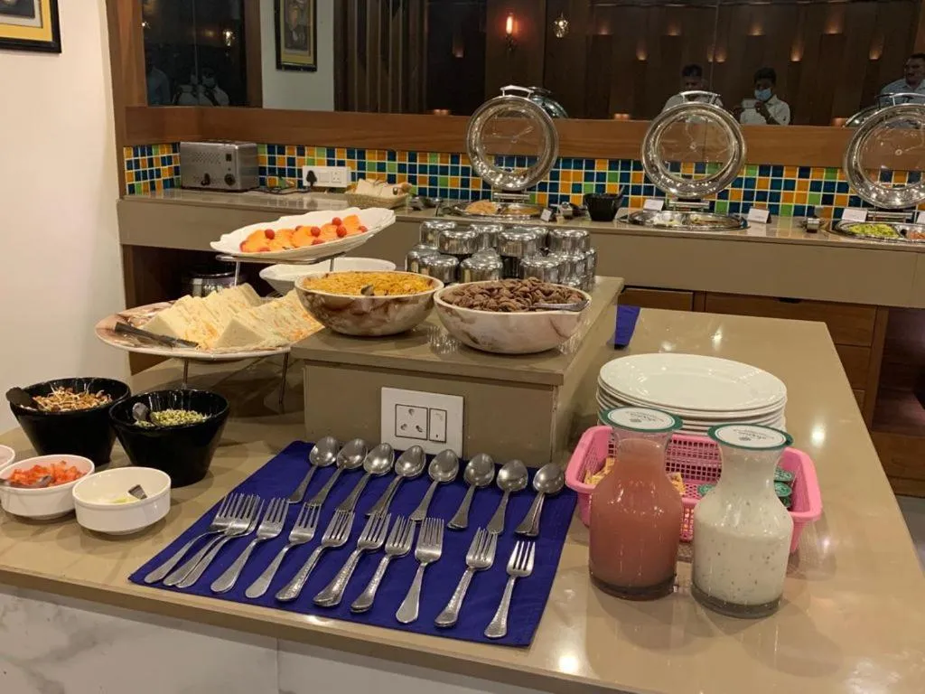 Hotel Shagun Chandigarh Zirakpur