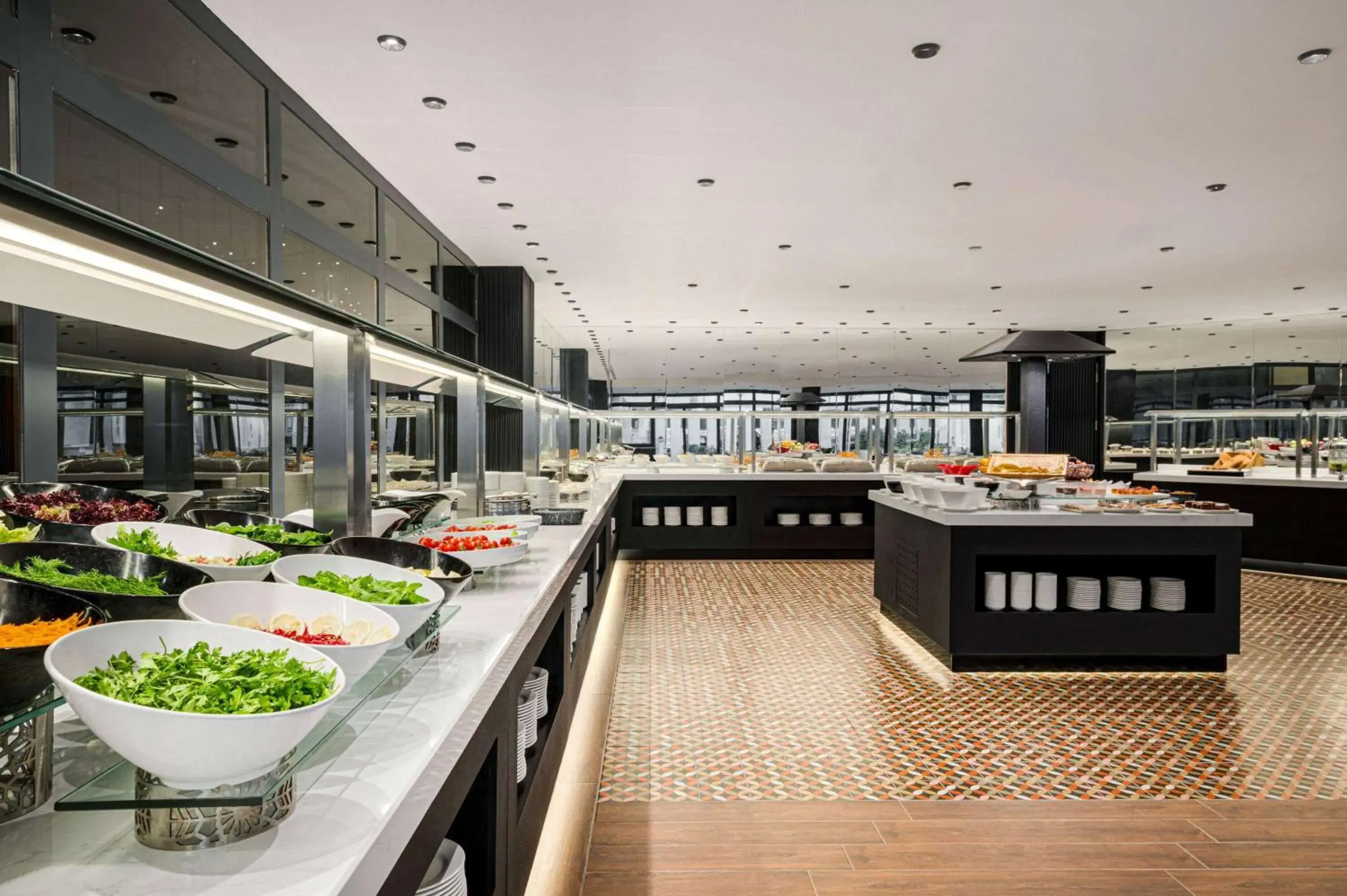 Restaurant/places to eat in Ramada by Wyndham Gaziantep Restaurant/places to eat in Ramada by Wyndham Gaziantep