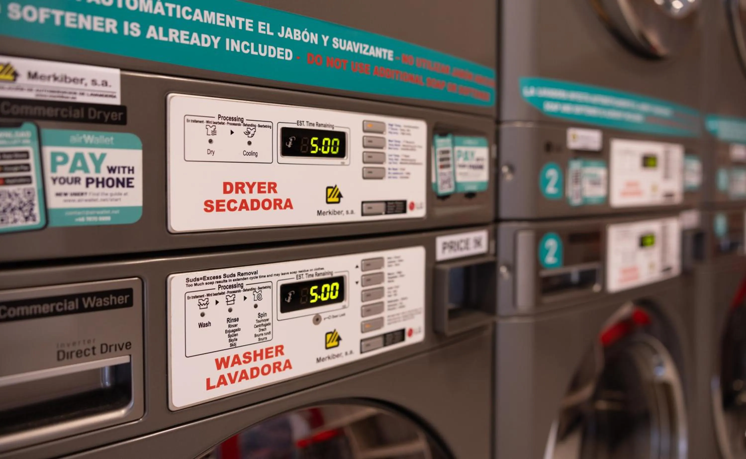 laundry in Sholeo Lodges Las Palmas Flats