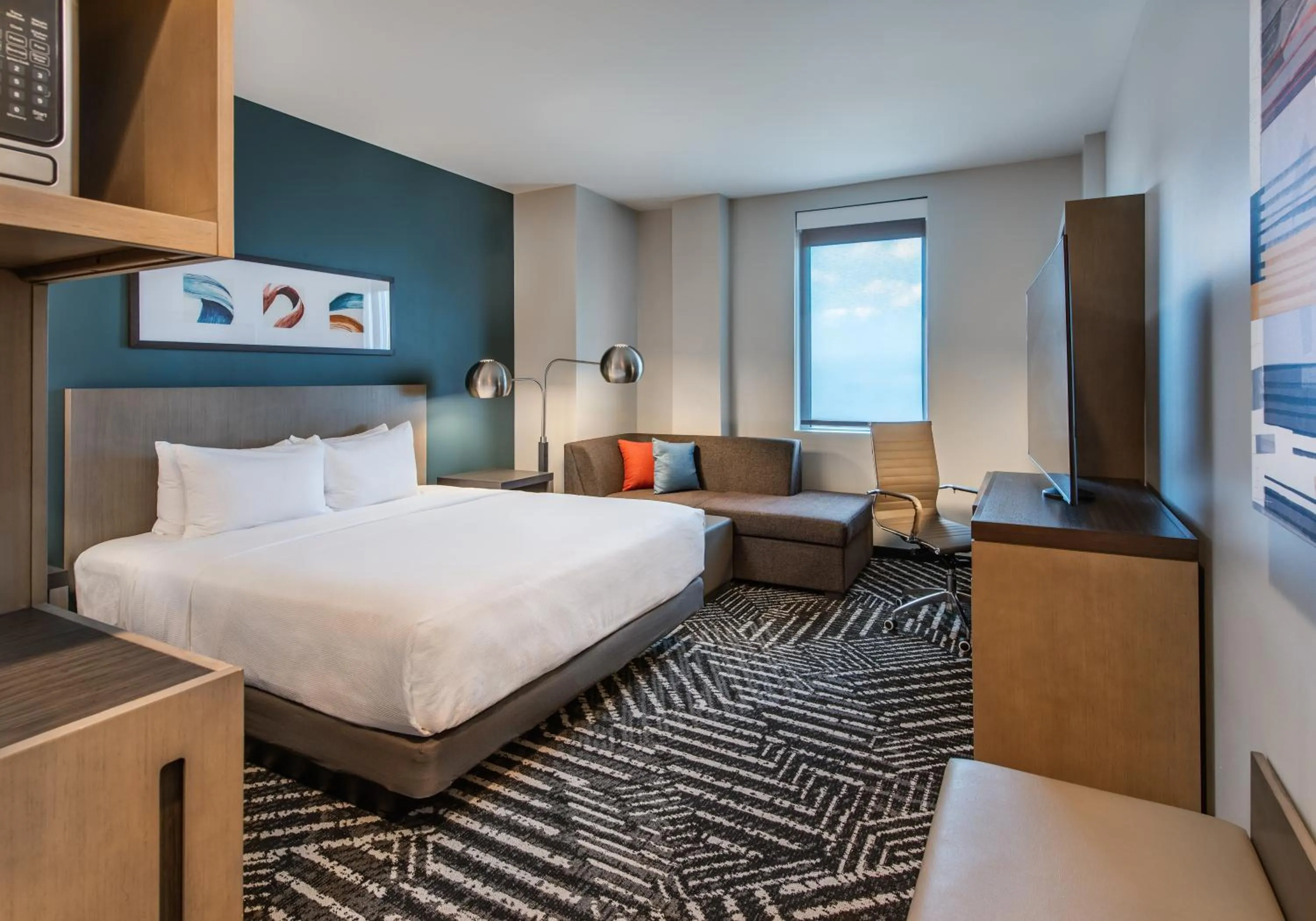 Bed in Hyatt House Bwi Airport/Baltimore