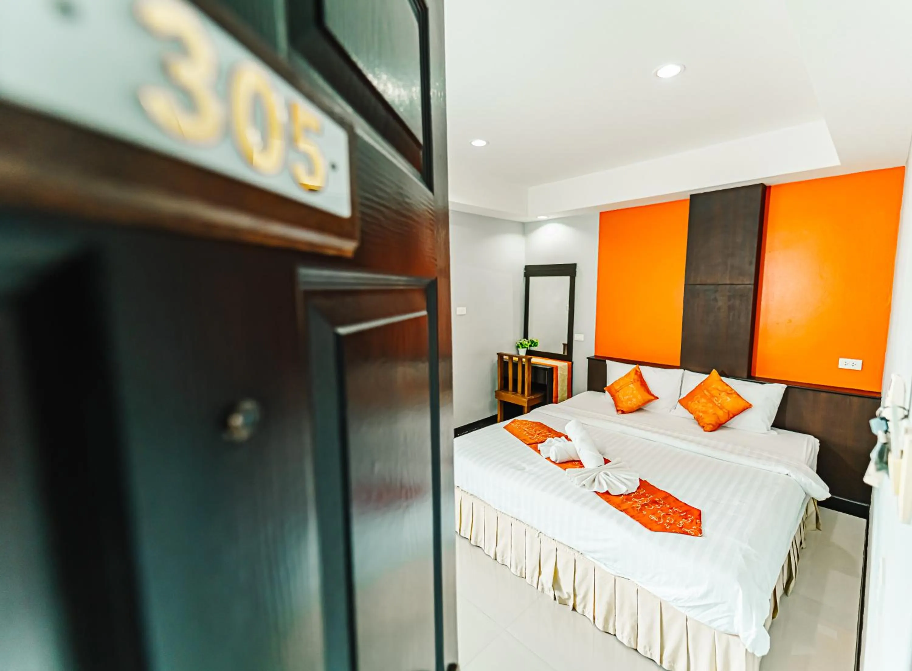 Bed in Saiyuan Residence Phuket