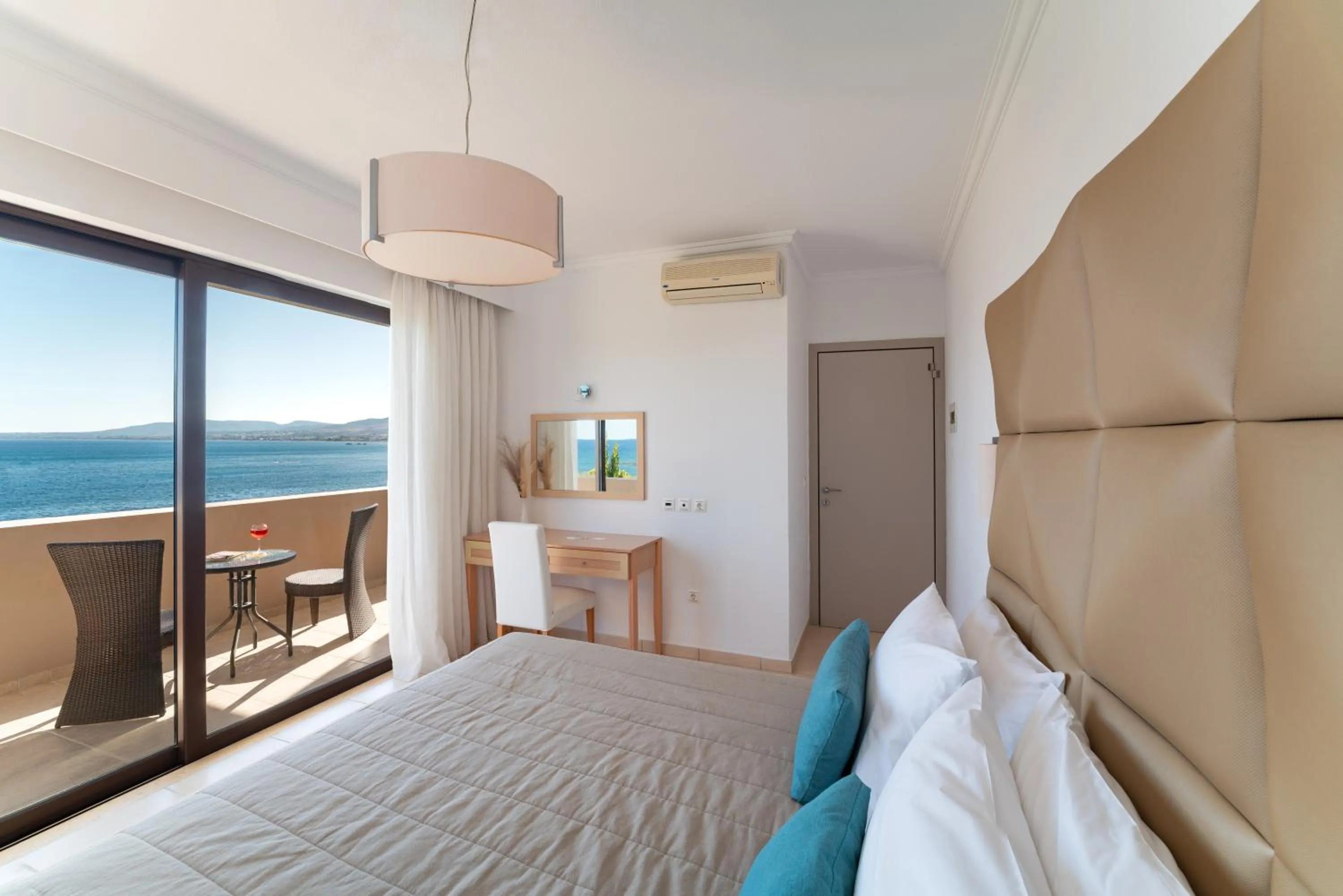 Bedroom, Bed in Al Mare Villas