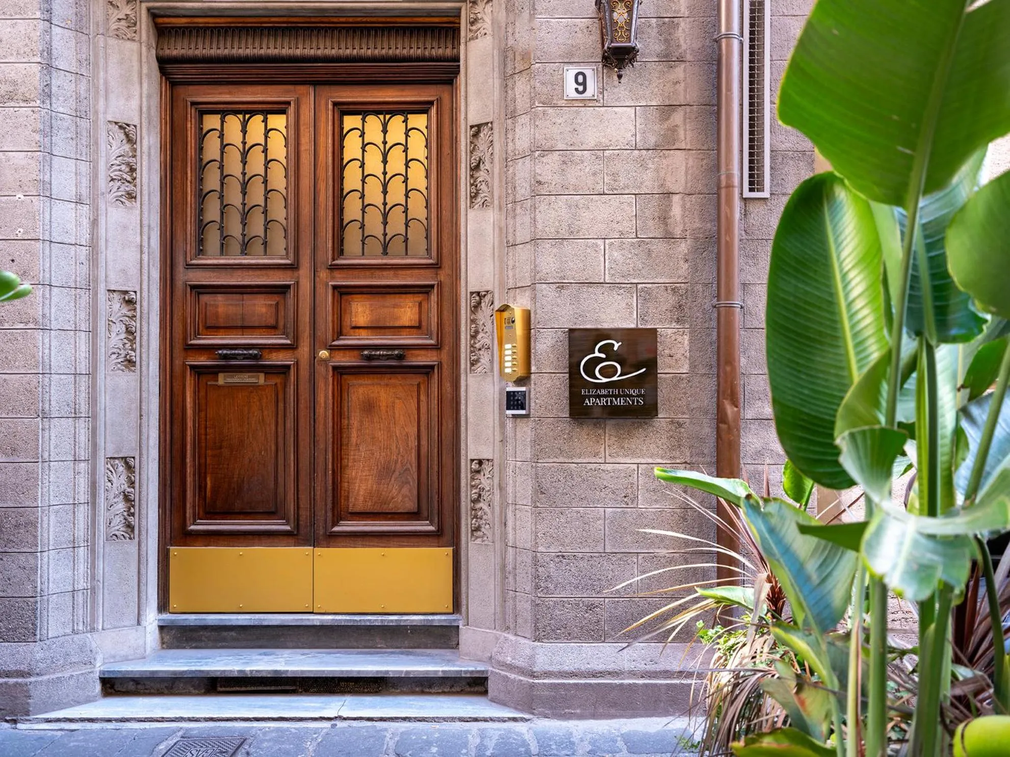 Elizabeth Unique Apartments - a Member of Design Hotels