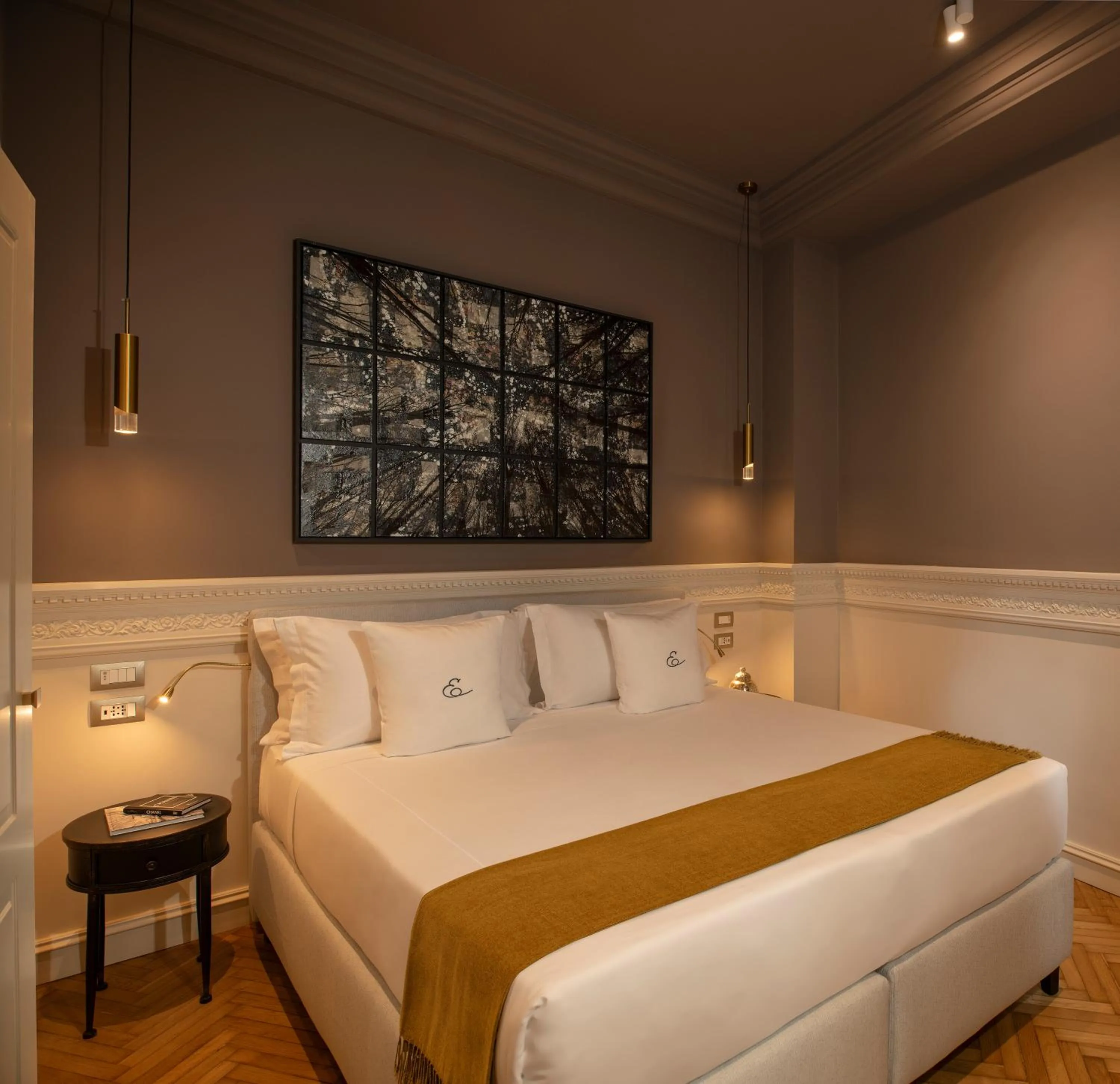 Bed in Elizabeth Unique Apartments - a Member of Design Hotels