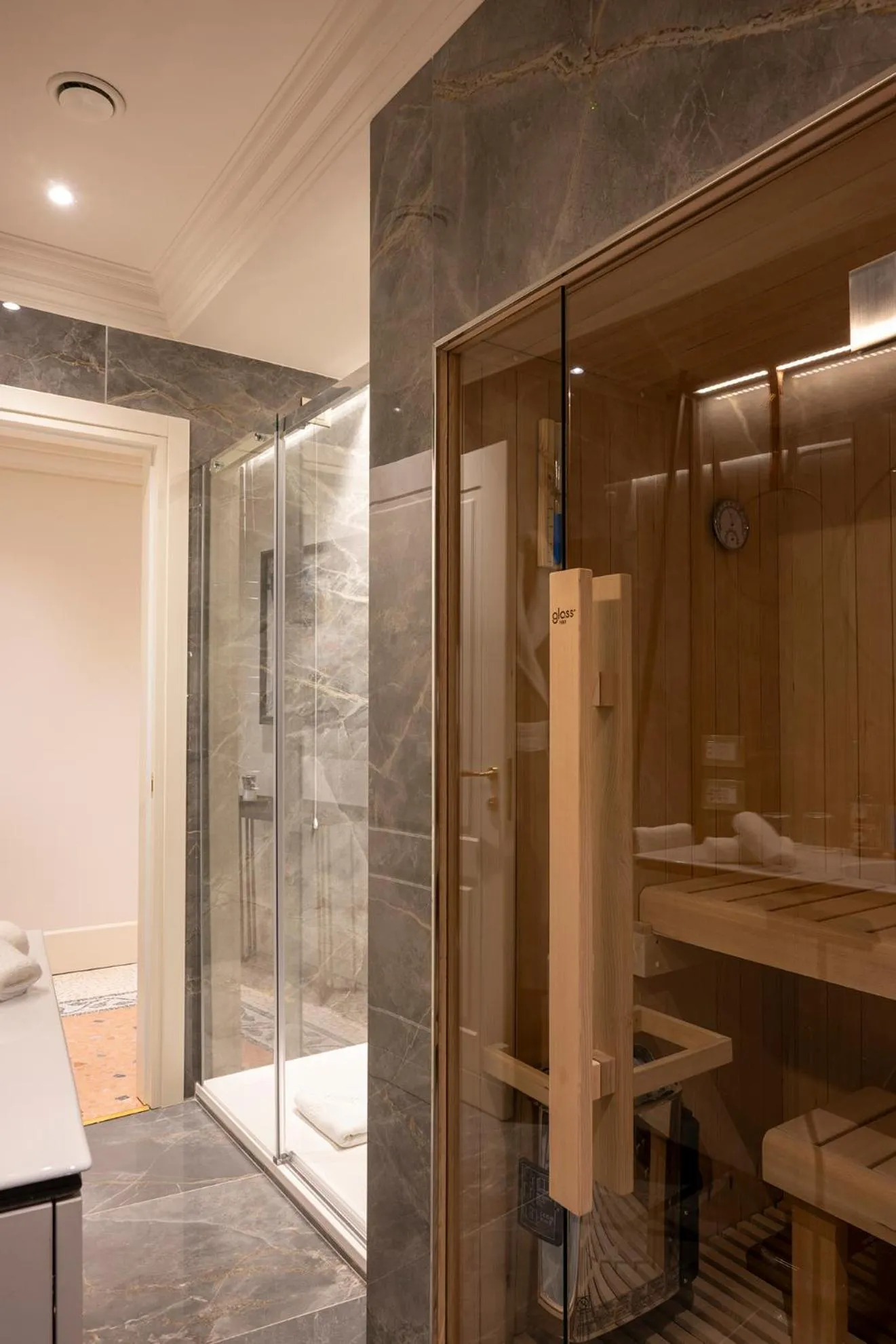 Elizabeth Unique Apartments - a Member of Design Hotels