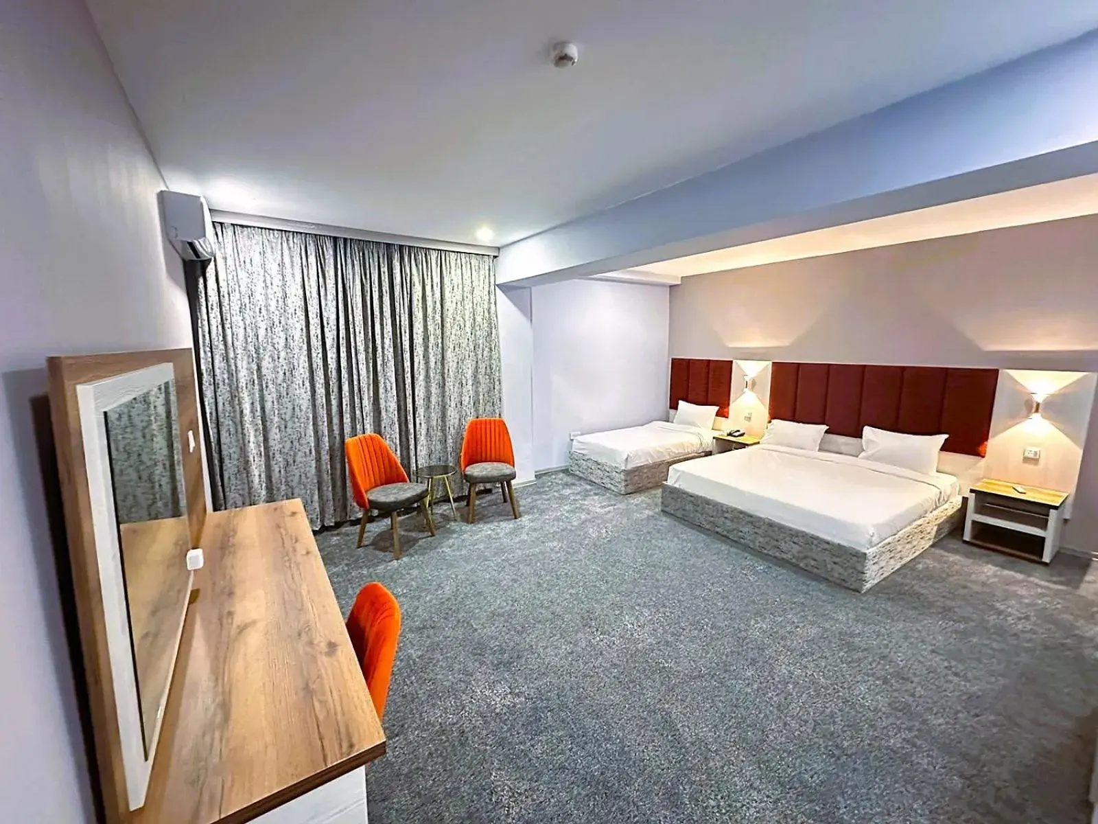 Bedroom, Bed in Amazon Hotel - Free Massage Bedroom, Bed in Amazon Hotel - Free Massage