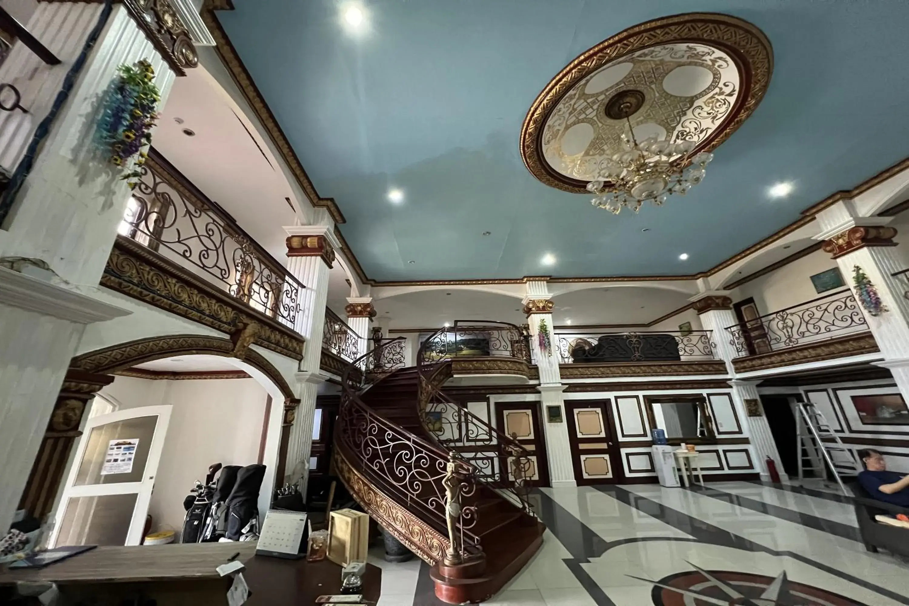 Property building in Garden Suite Hotel near Koreatown Property building in Garden Suite Hotel near Koreatown