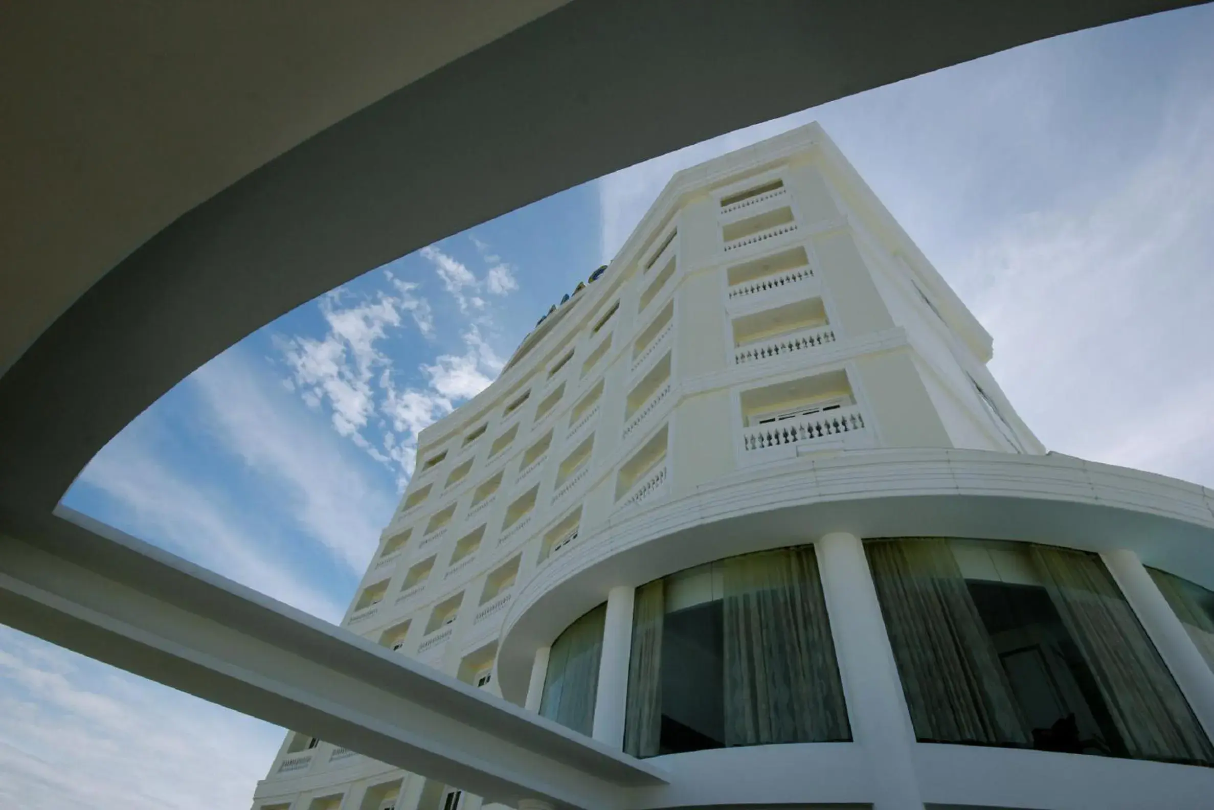 Property building in Nha Trang Palace Hotel Property building in Nha Trang Palace Hotel