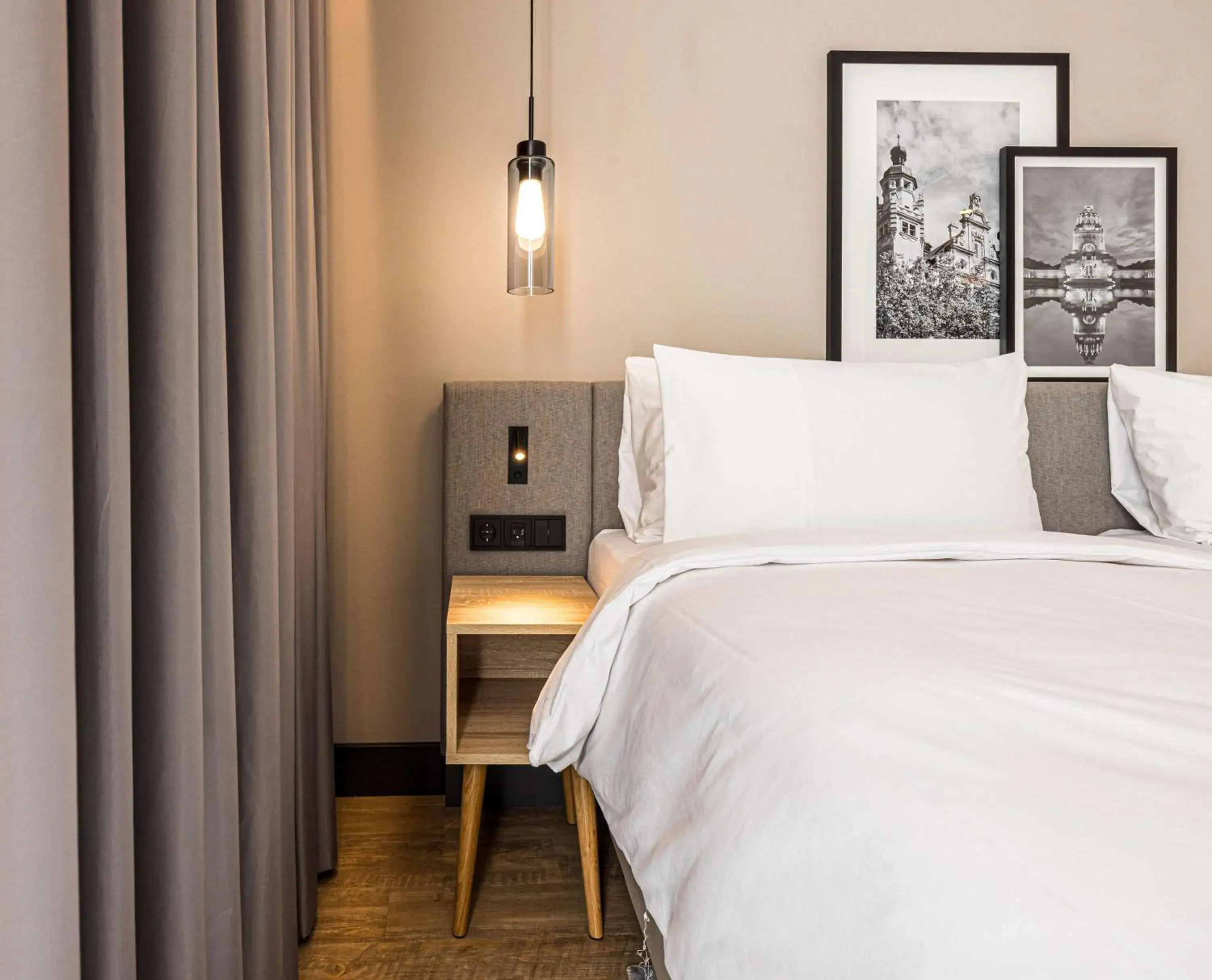 Bedroom, Bed in Radisson Hotel Leipzig Bedroom, Bed in Radisson Hotel Leipzig