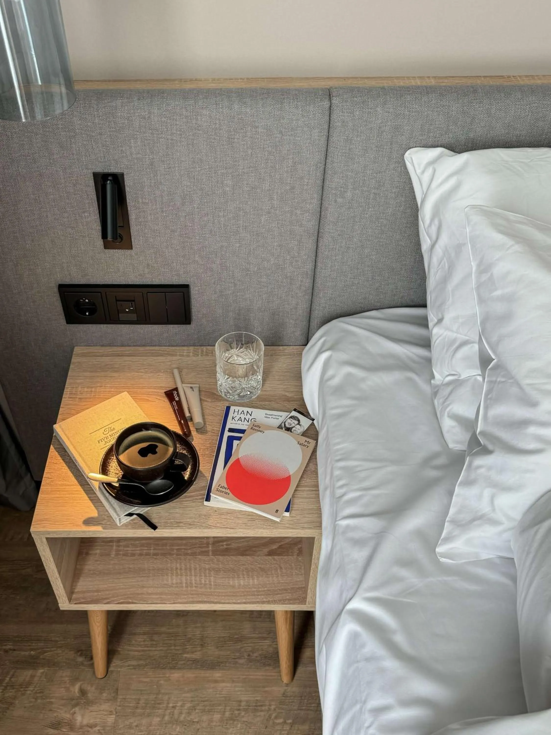 Bedroom, Bed in Radisson Hotel Leipzig