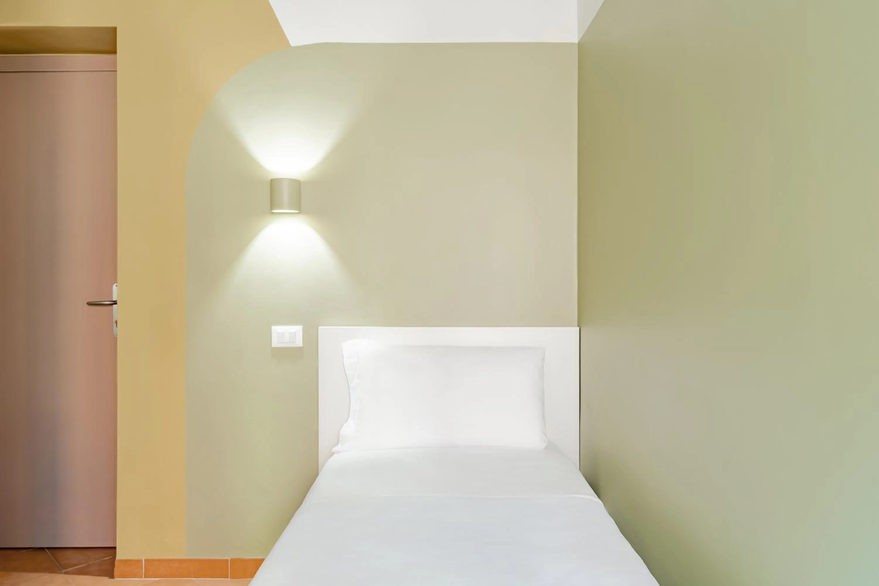 Bedroom, Bed in Hotel Infinito - Gruppo BLAM HOTELS