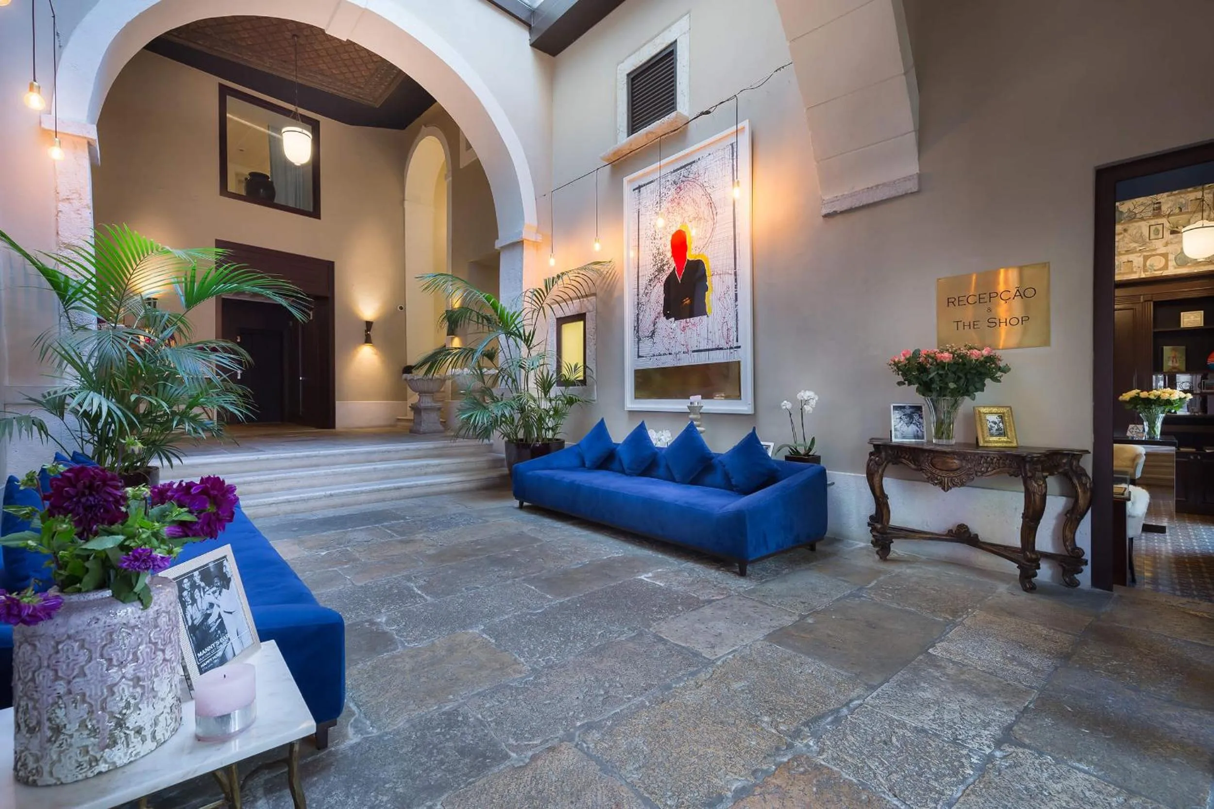 Lobby or reception in Santiago de Alfama - Boutique Hotel
