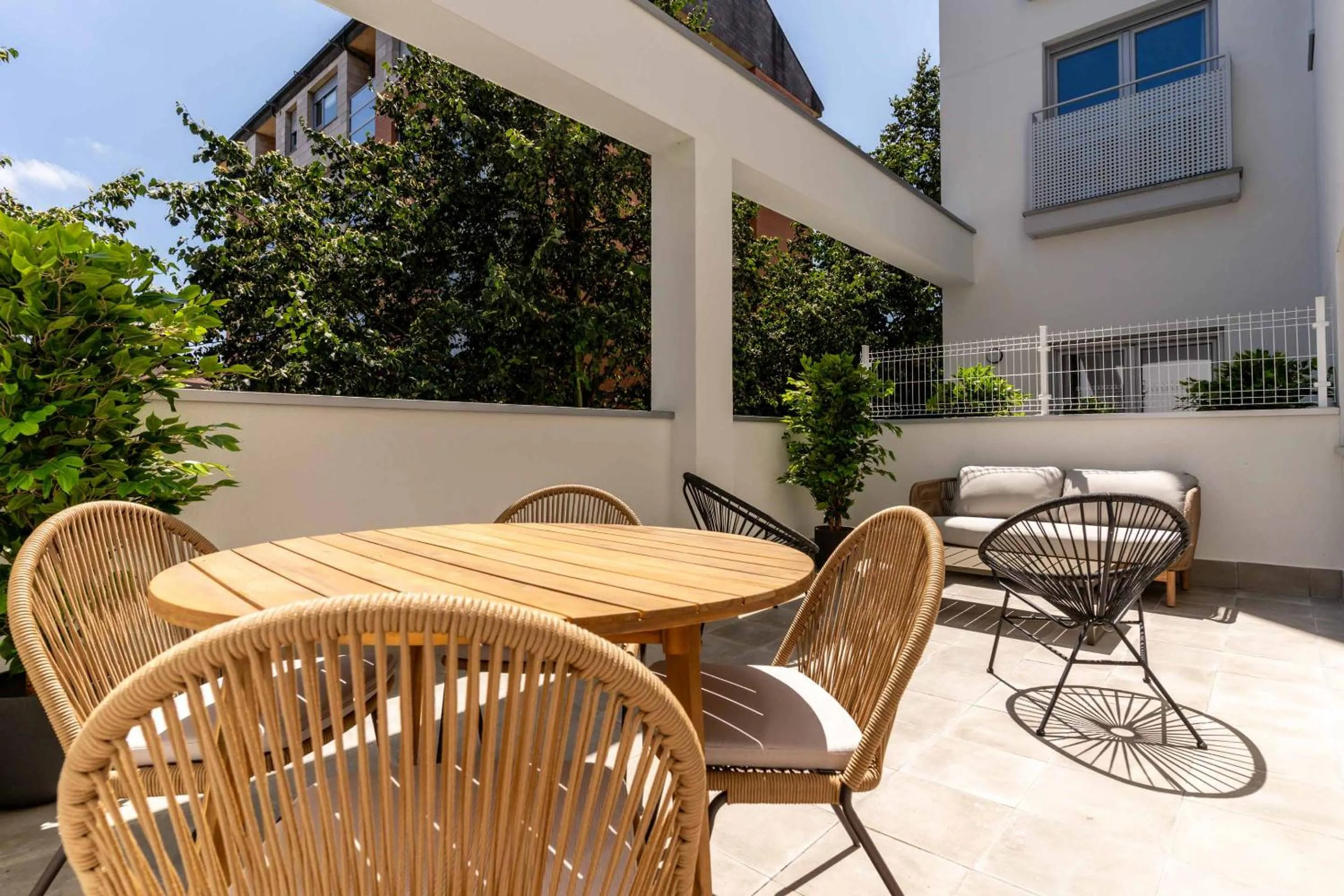 Patio in Limehome Oviedo Calle Postigo Bajo