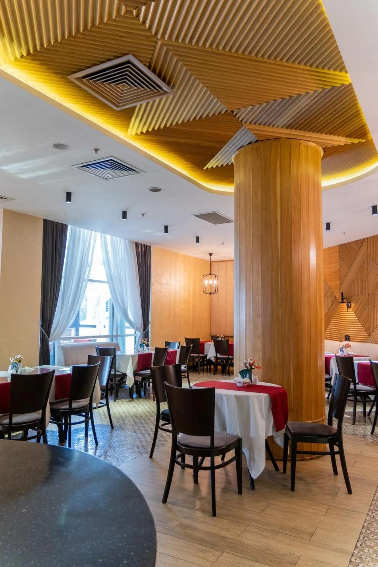 Restaurant/places to eat in City Palace Hotel Tashkent