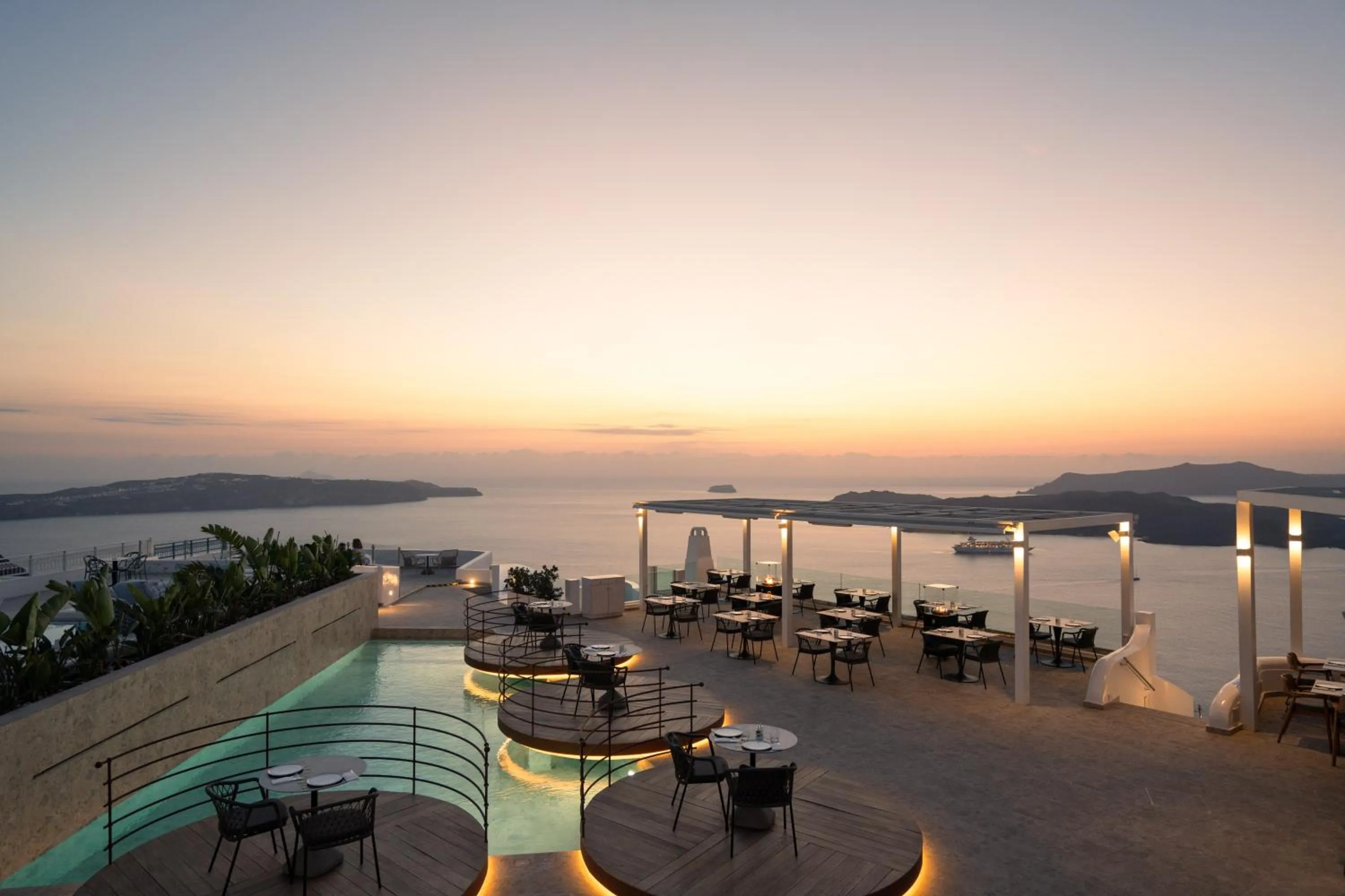 Sunset in Volcano View by Caldera Collection