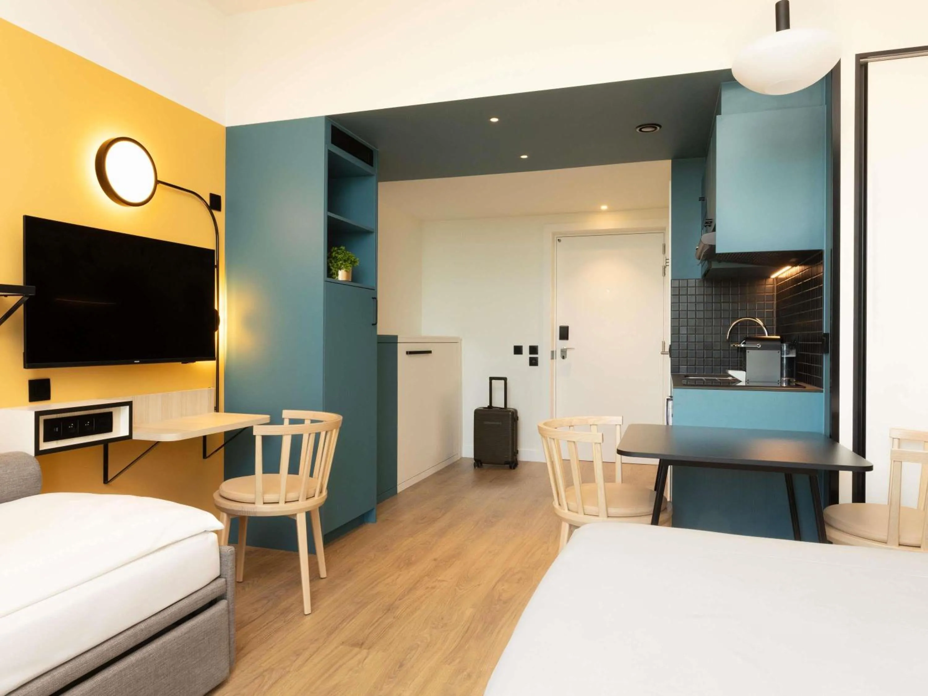 Bedroom, Bed in Aparthotel Adagio Access Brussels Airport