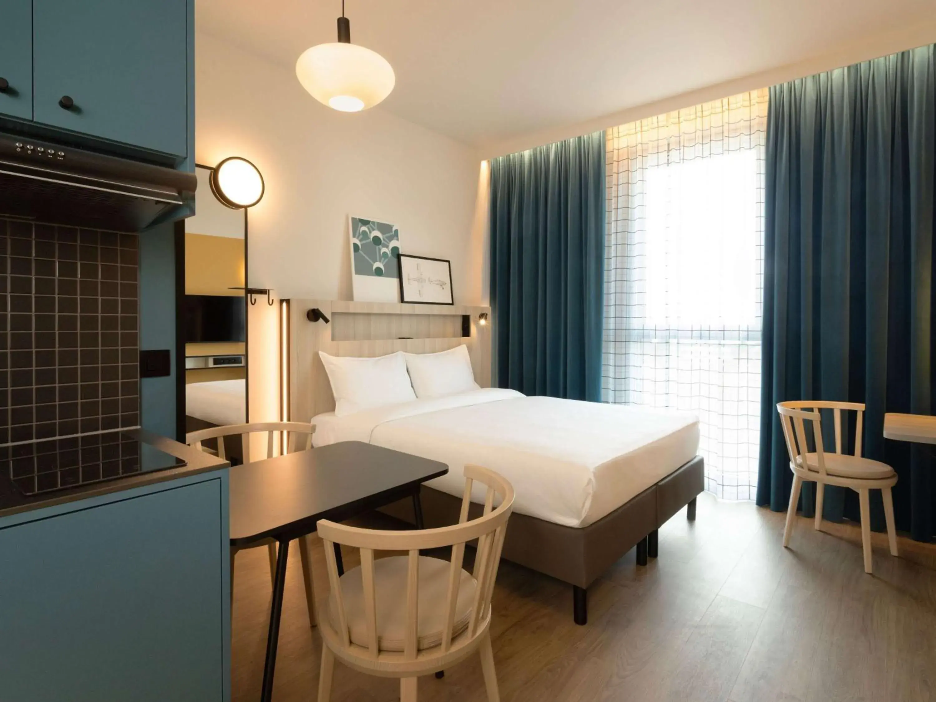 Bedroom, Bed in Aparthotel Adagio Access Brussels Airport Bedroom, Bed in Aparthotel Adagio Access Brussels Airport