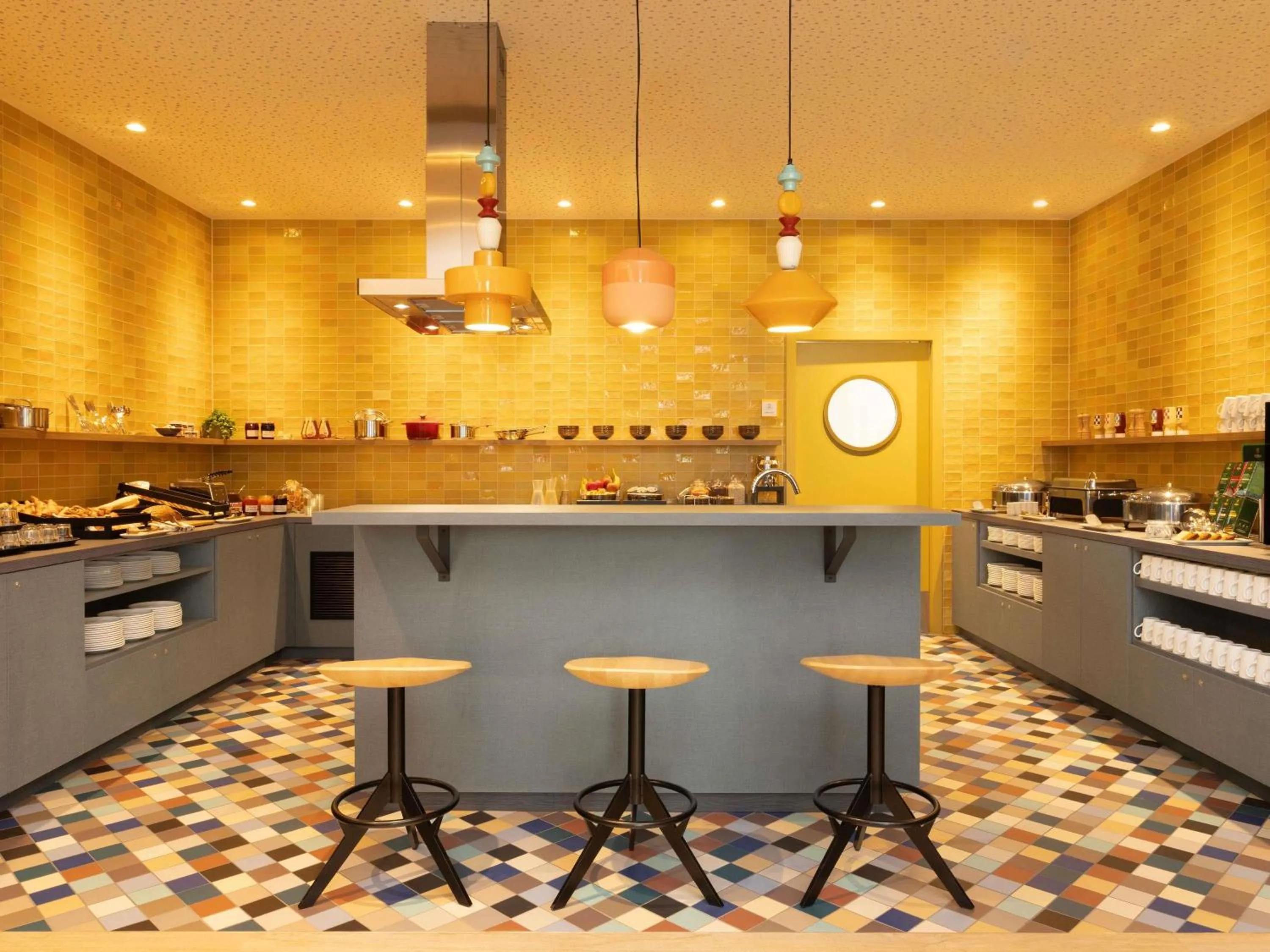 Breakfast in Aparthotel Adagio Access Brussels Airport