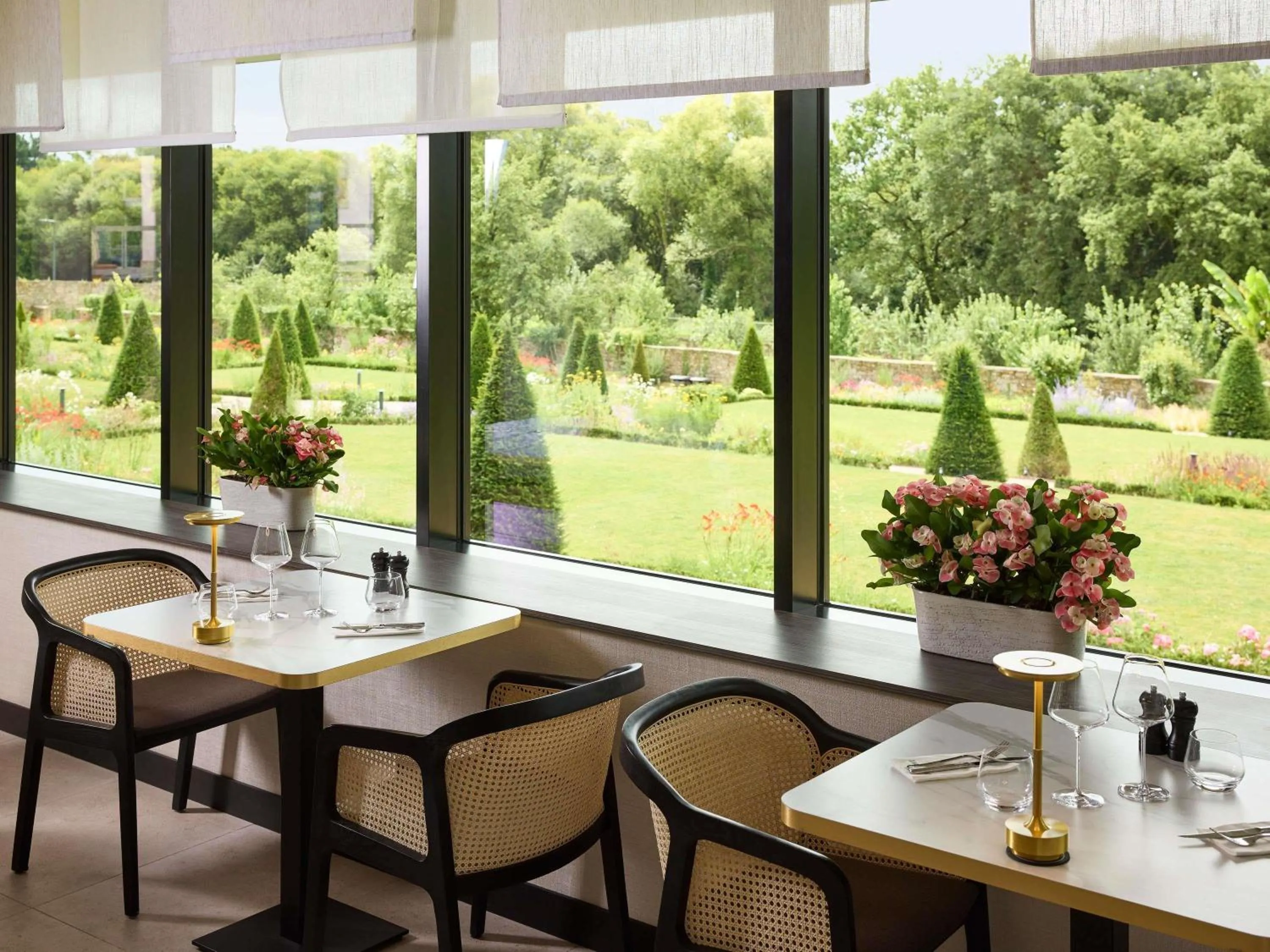 Breakfast in Domaine du Liziec Vannes - MGallery Collection