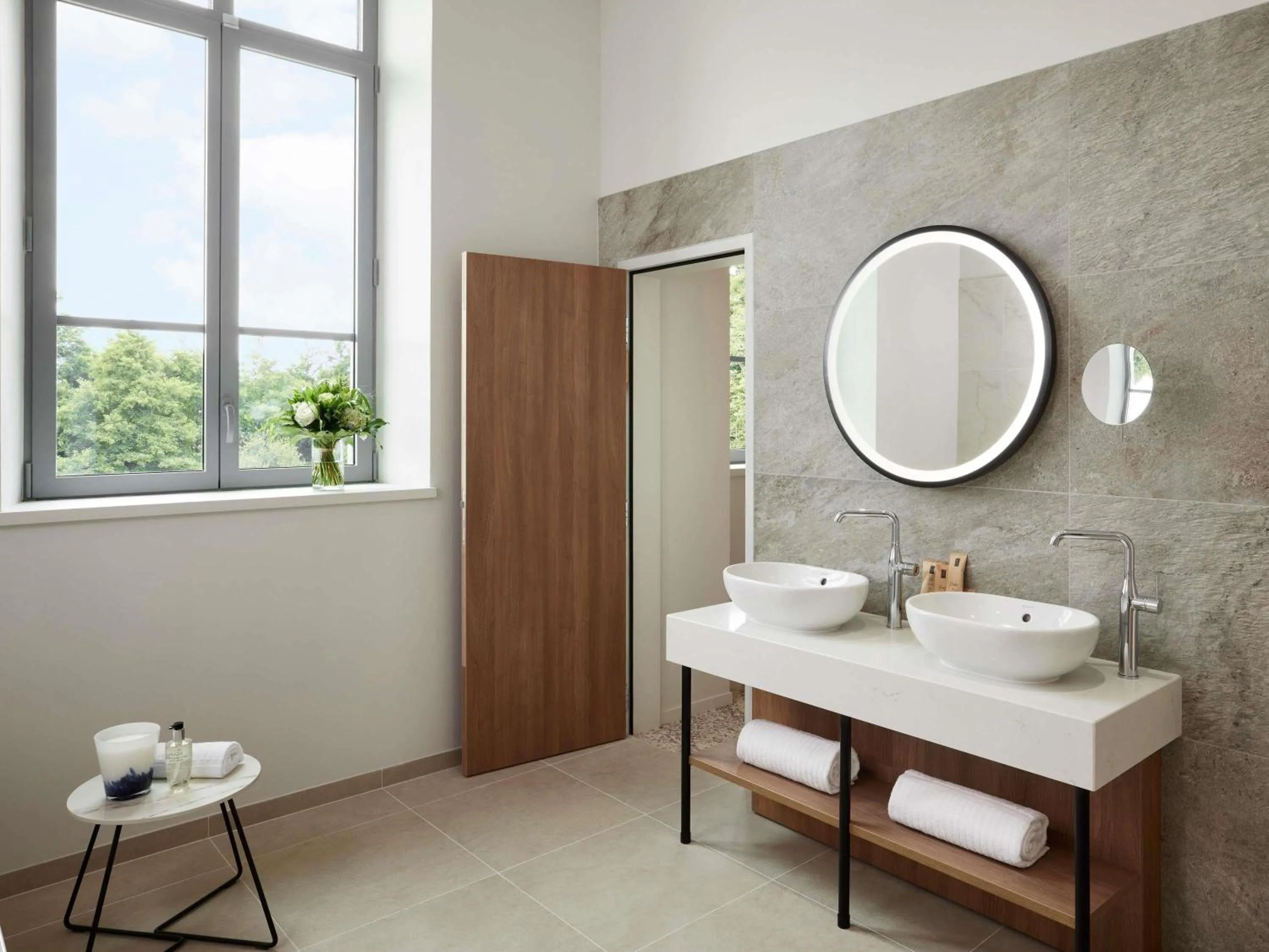 Bedroom in Domaine du Liziec Vannes - MGallery Collection