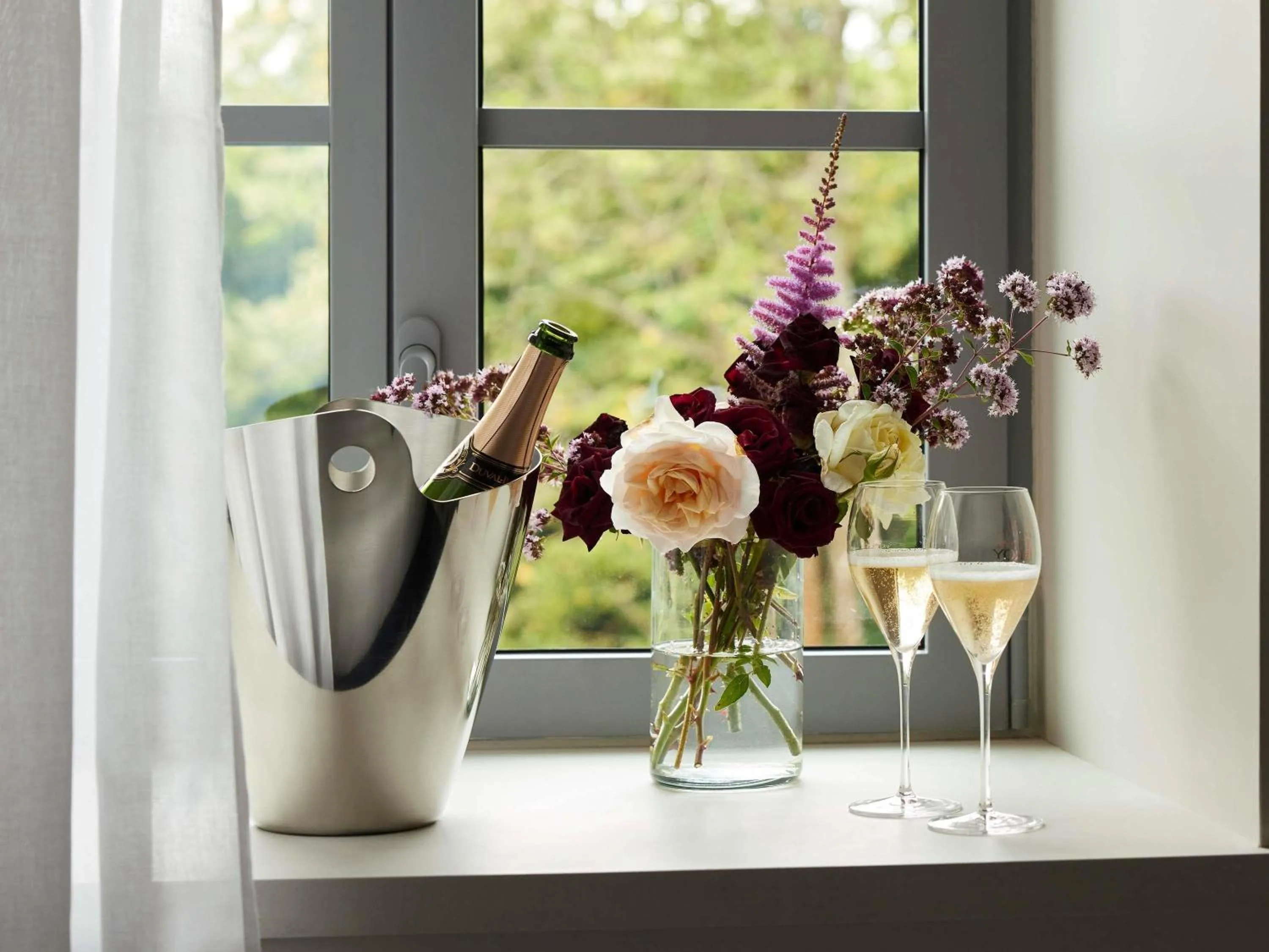 Bedroom in Domaine du Liziec Vannes - MGallery Collection