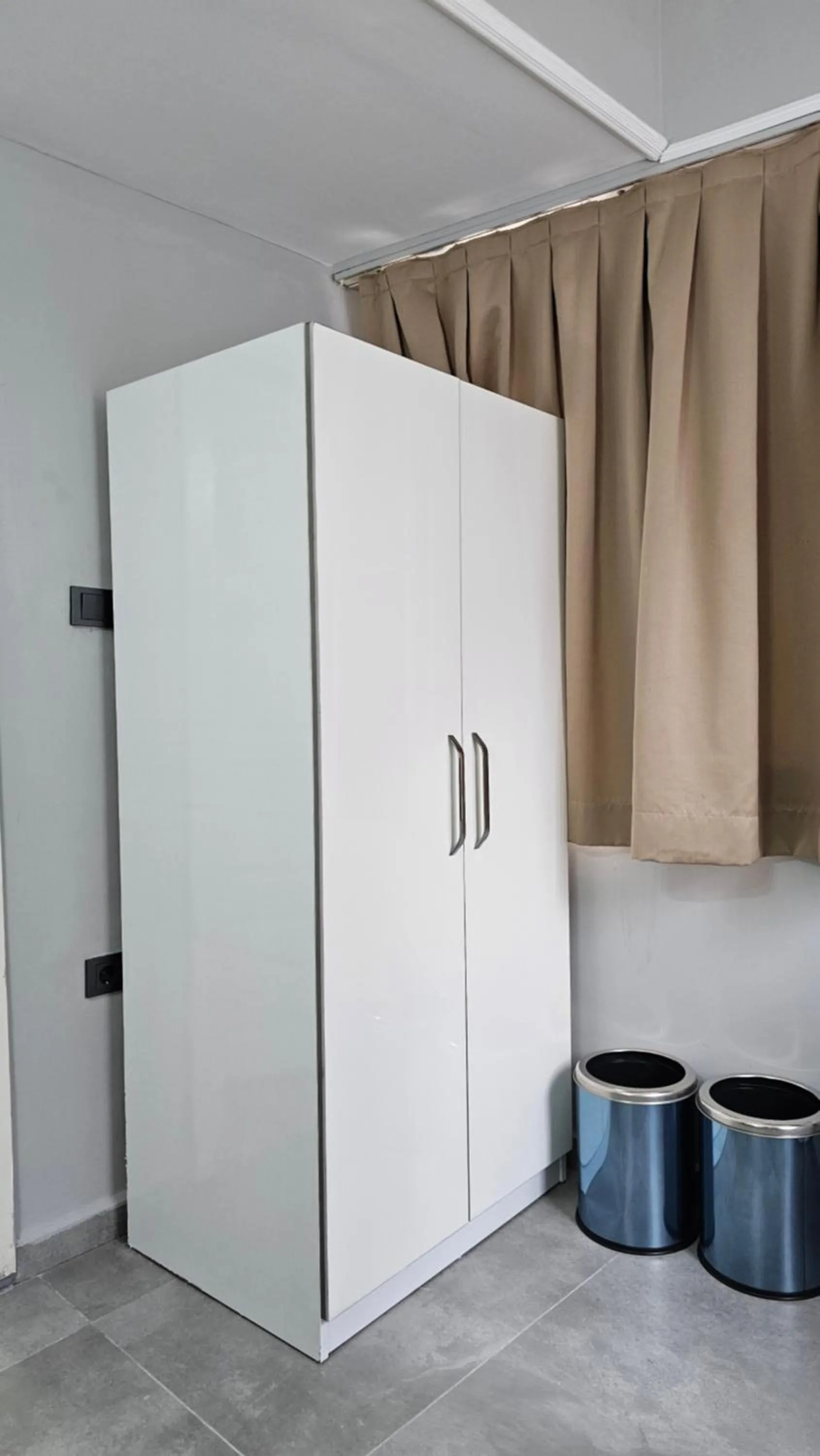 wardrobe in Bude Ortaköy