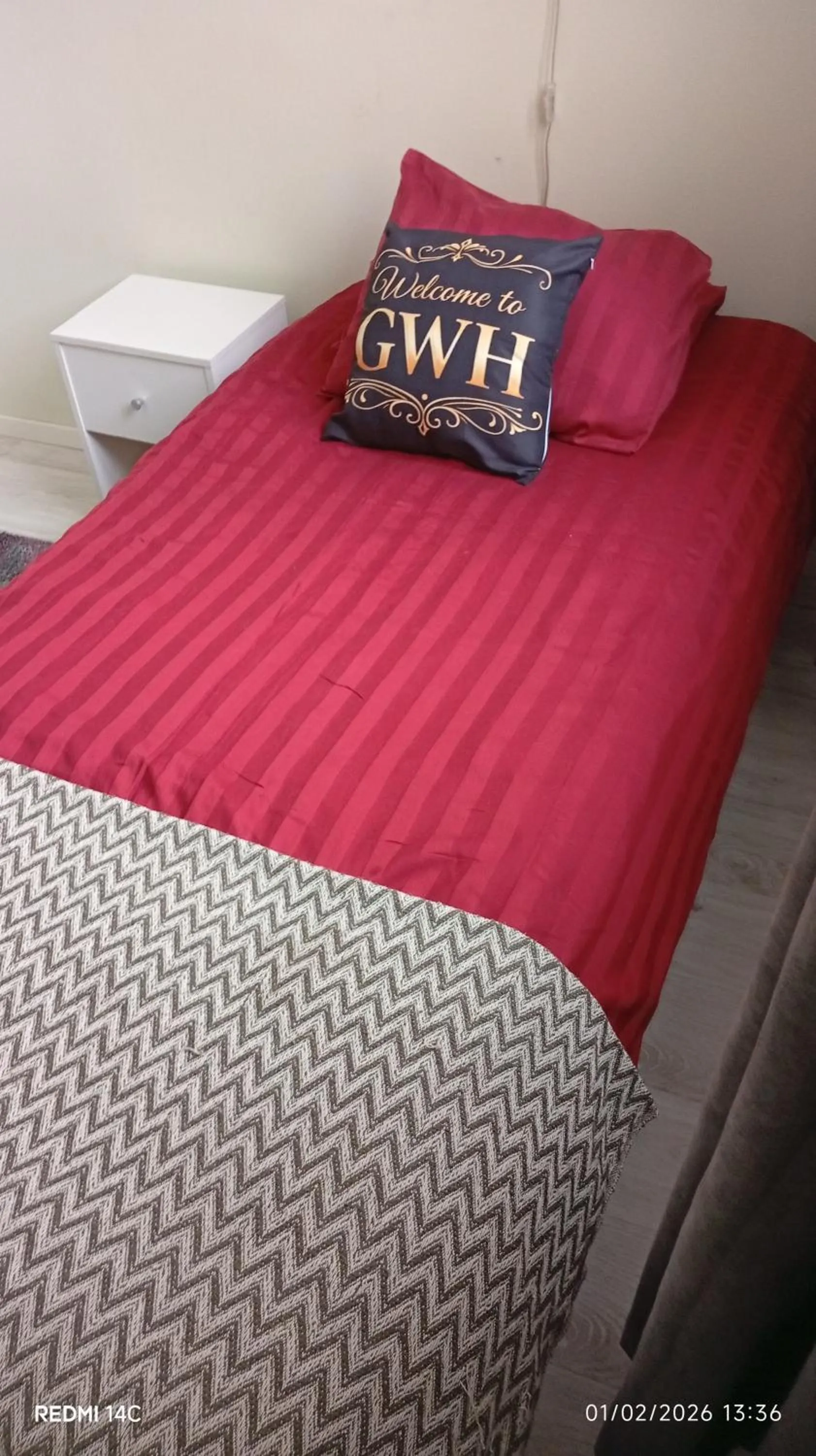 Golden Work Hostel