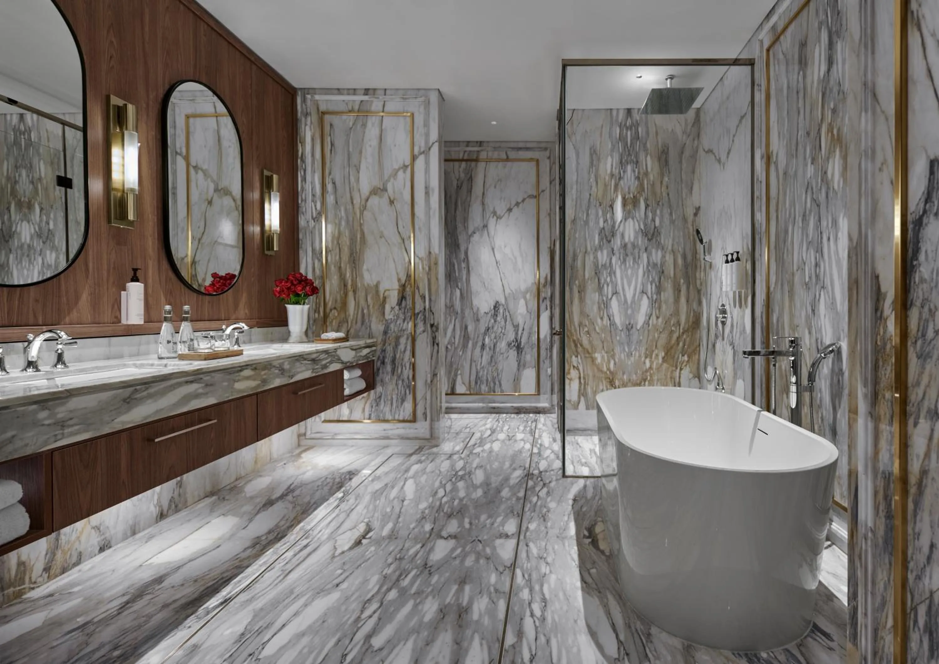 Swissôtel Nusantara