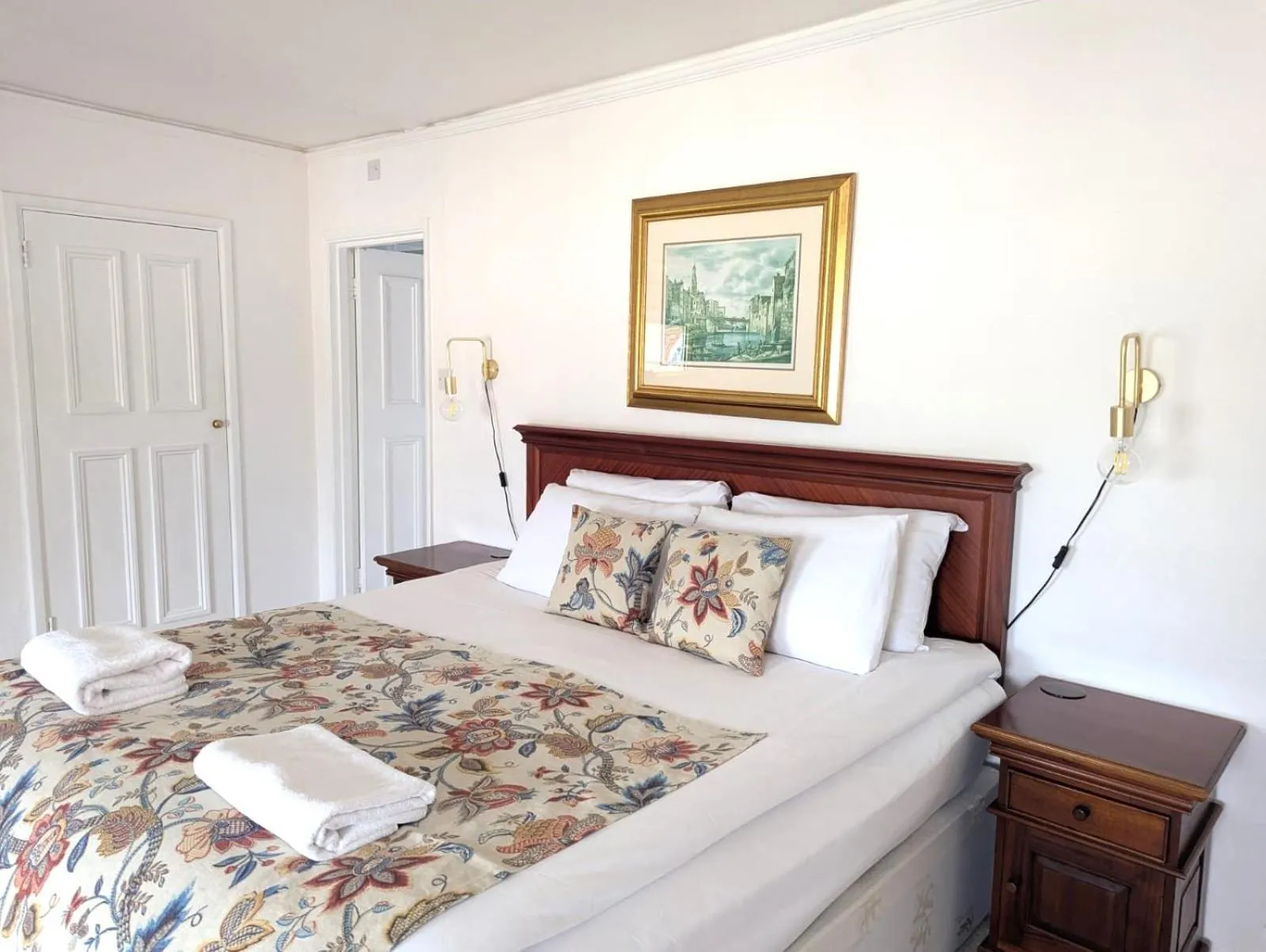 Bedroom, Bed in East Pallant Bed and Breakfast, Located in Large Georgian Townhouse in Central Chichester