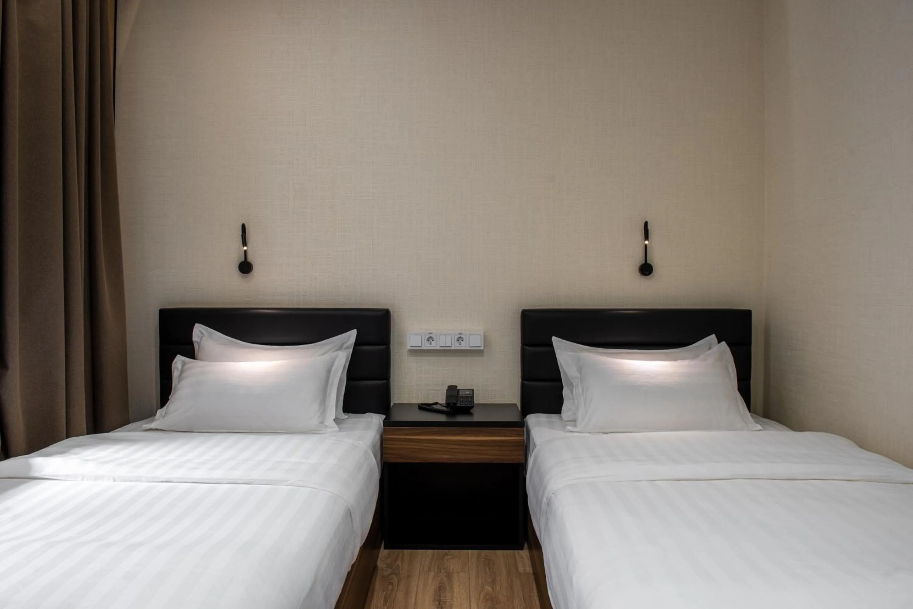 Bed in Silk Road Premium Hotel