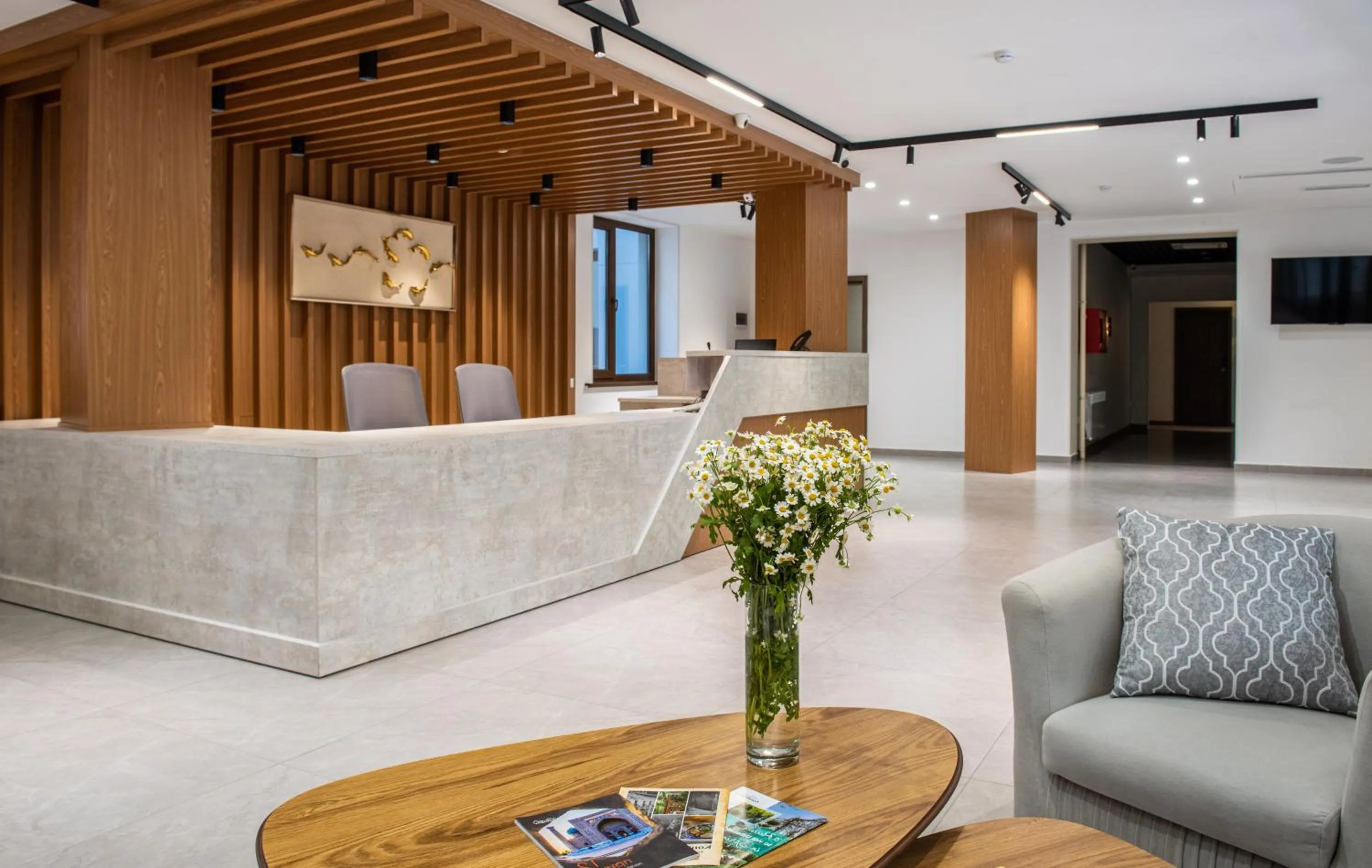 TV and multimedia in Silk Road Premium Hotel