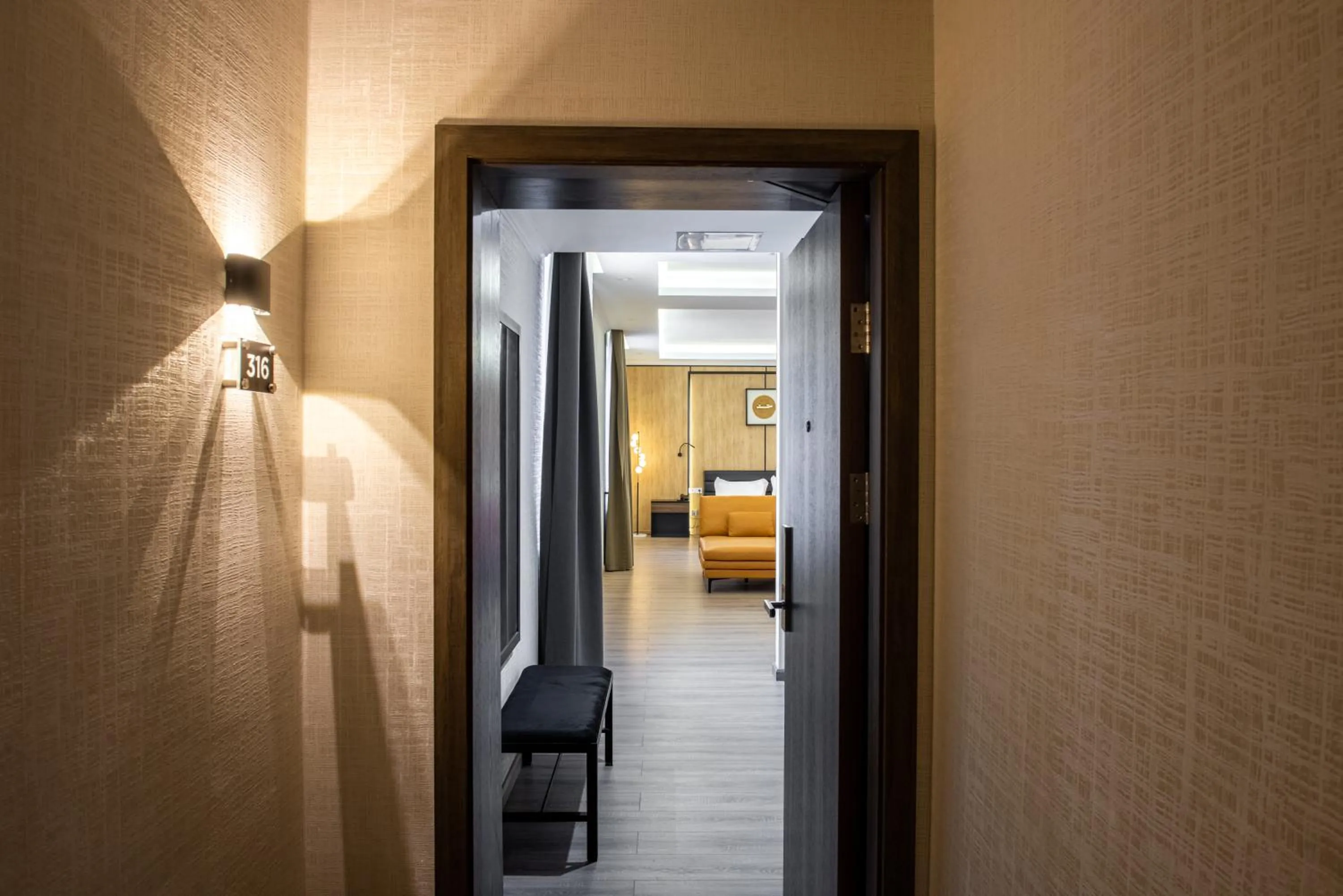 Bed in Silk Road Premium Hotel