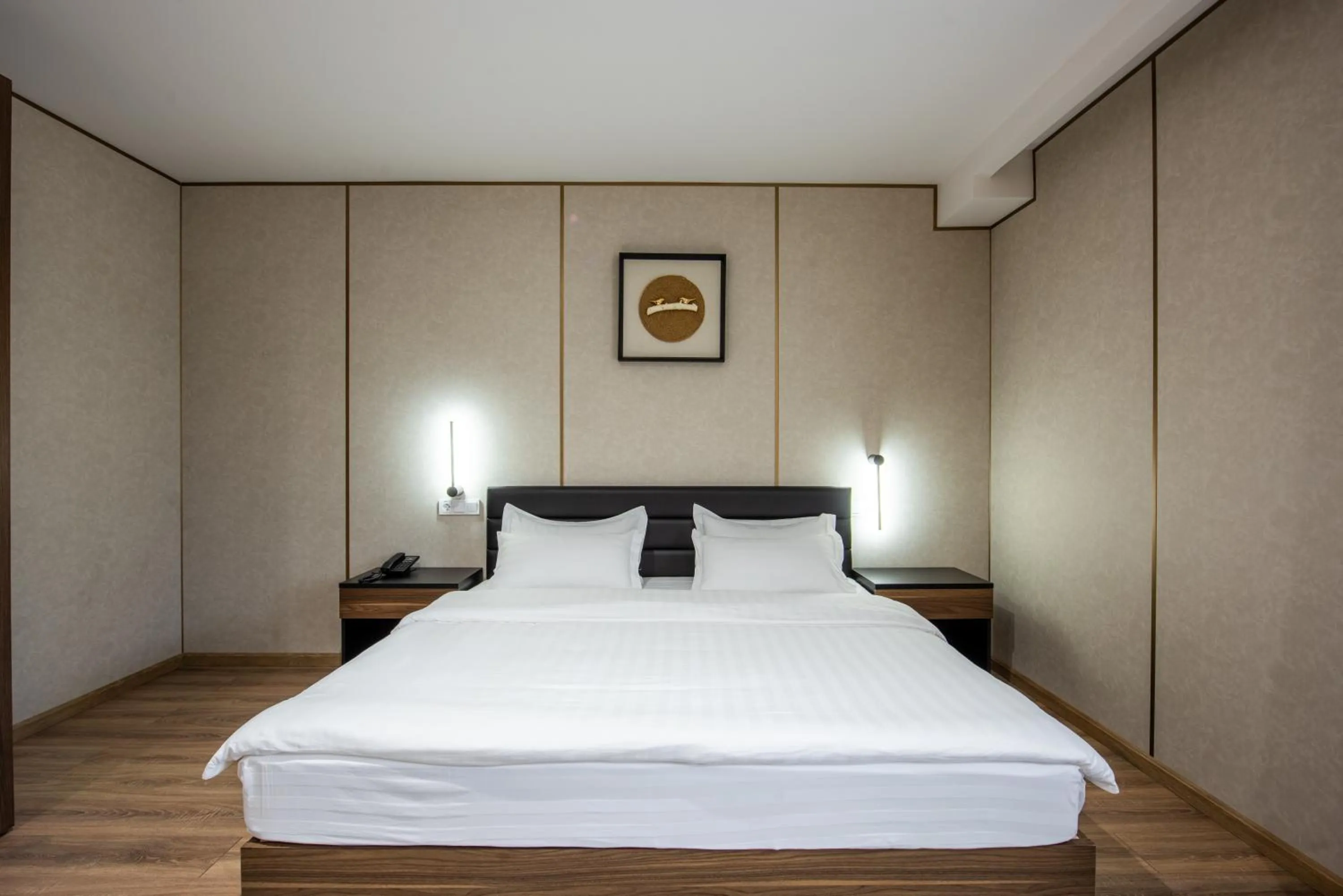 Bed in Silk Road Premium Hotel