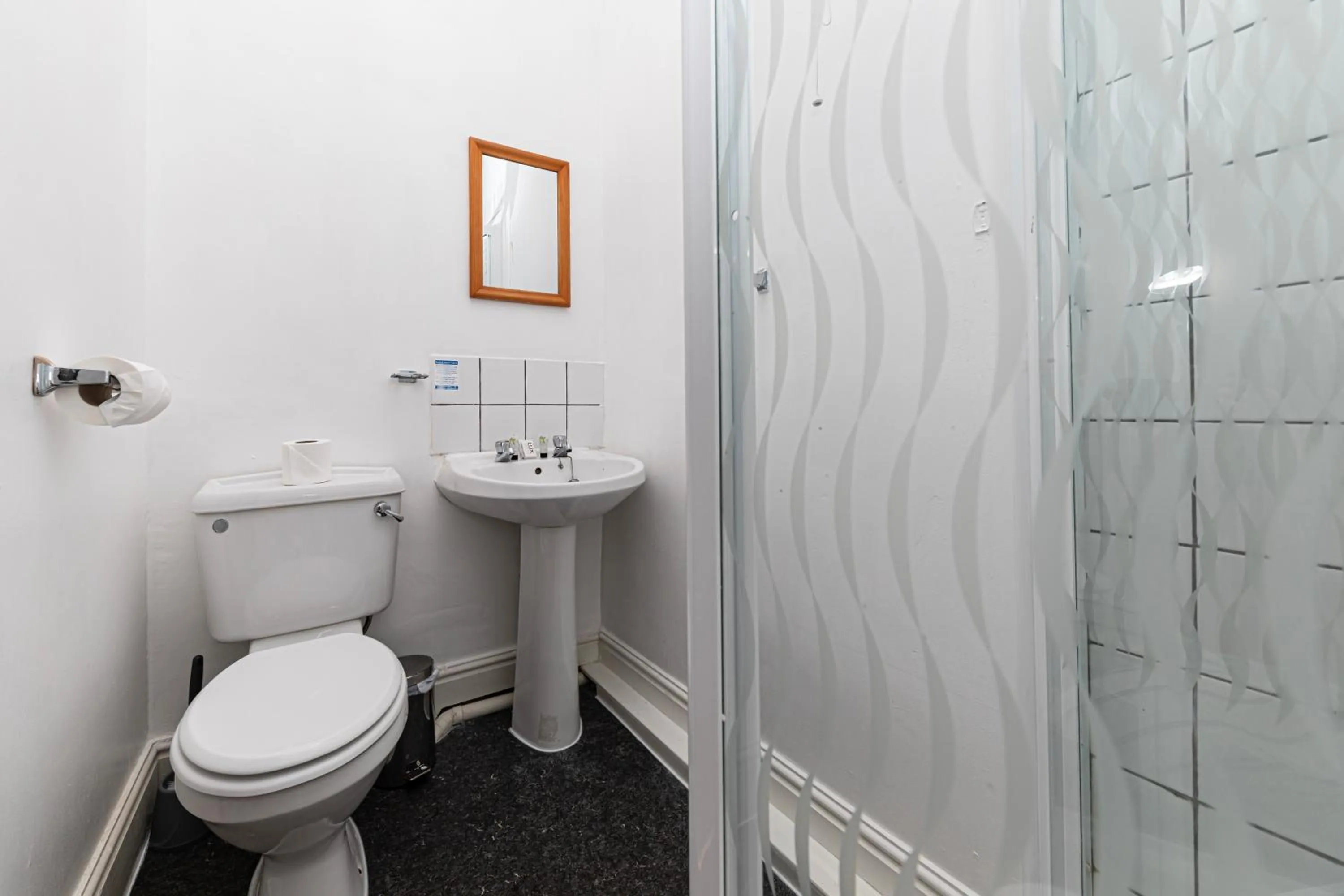 Standard Single Room with Sea View - single occupancy in The Manor Hotel