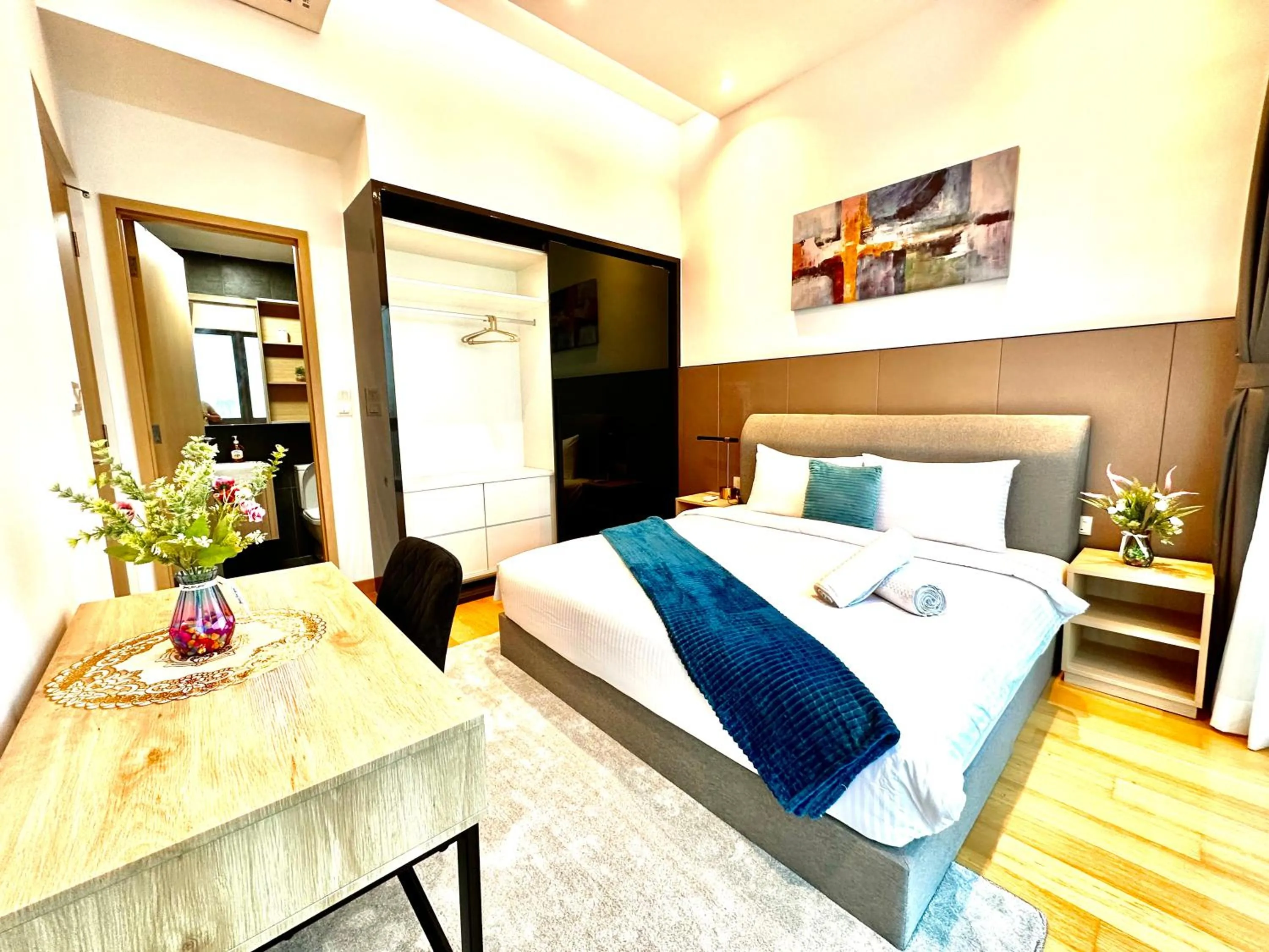 Bed in The Luxe Colony KLCC By AZHA