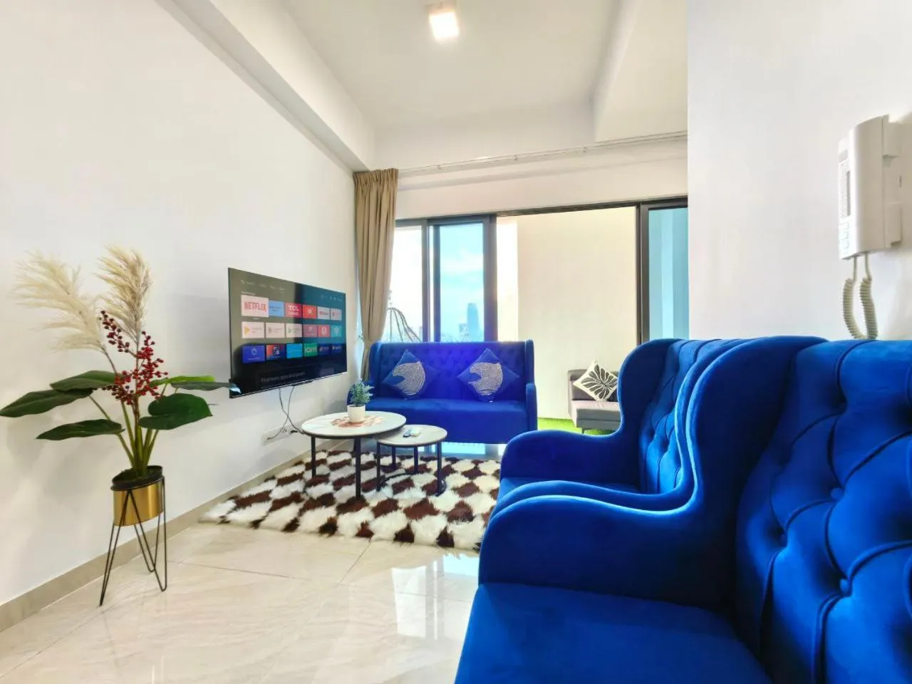 TV and multimedia in The Luxe Colony KLCC By AZHA