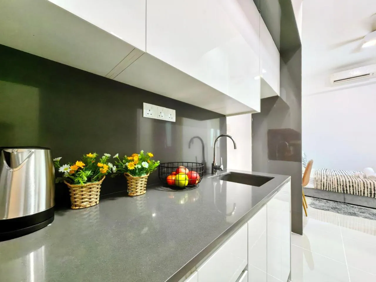 Kitchen or kitchenette in The Luxe Colony KLCC By AZHA