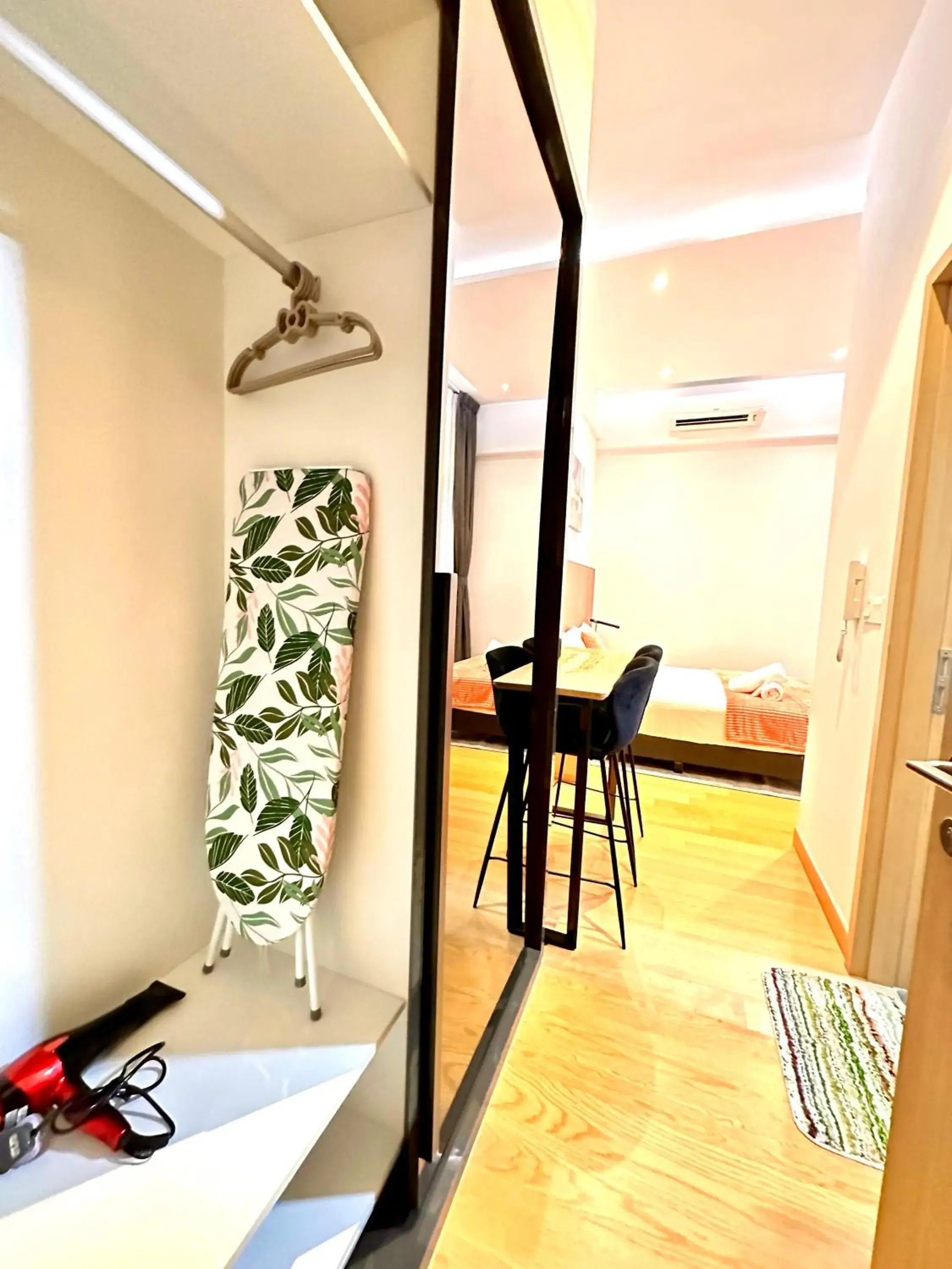 Two-Bedroom Deluxe Apartment with Balcony in The Luxe Colony KLCC By AZHA Two-Bedroom Deluxe Apartment with Balcony in The Luxe Colony KLCC By AZHA