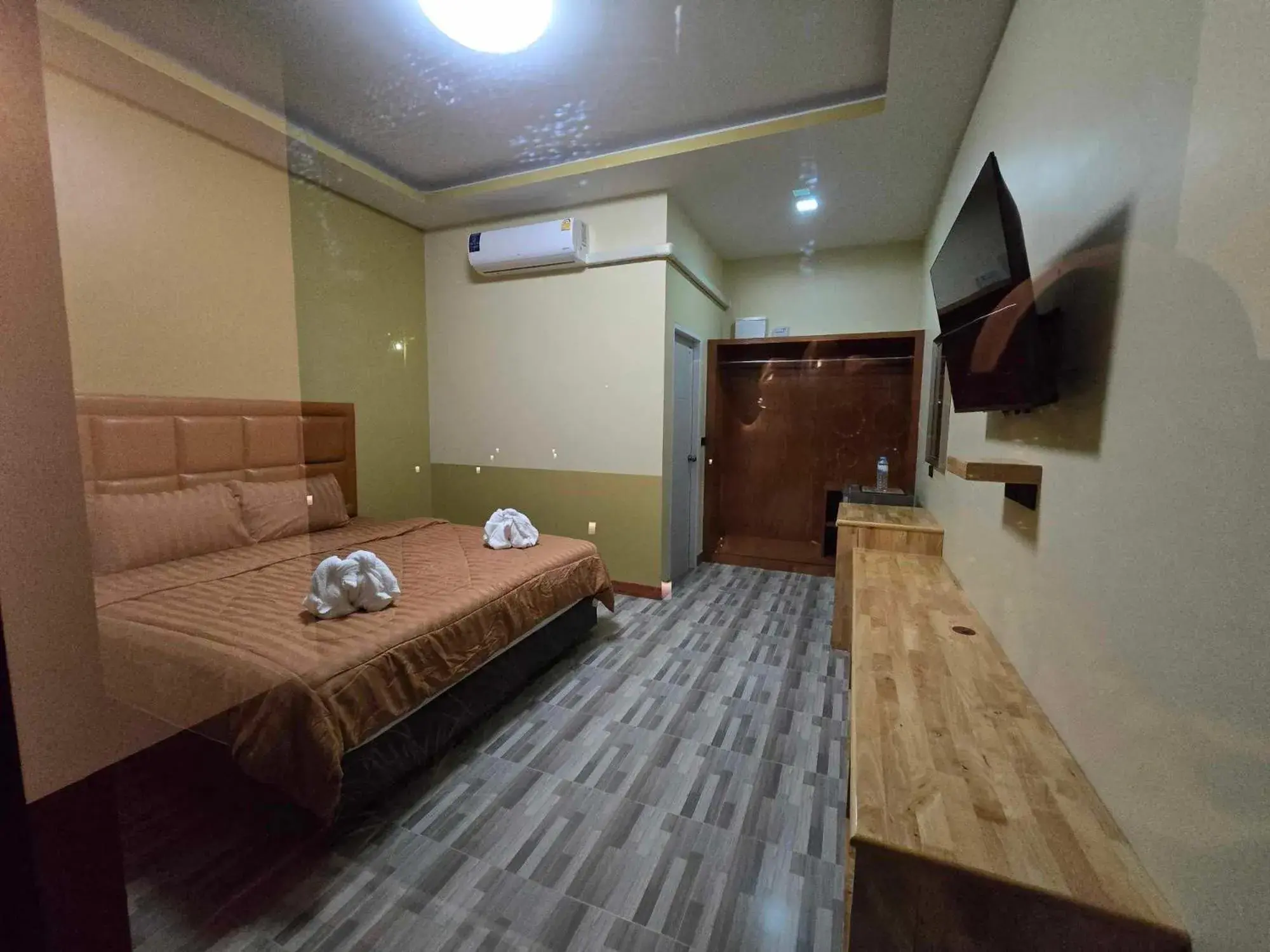 Superior King Room in Khumkatang Resort & Restaurant Superior King Room in Khumkatang Resort & Restaurant